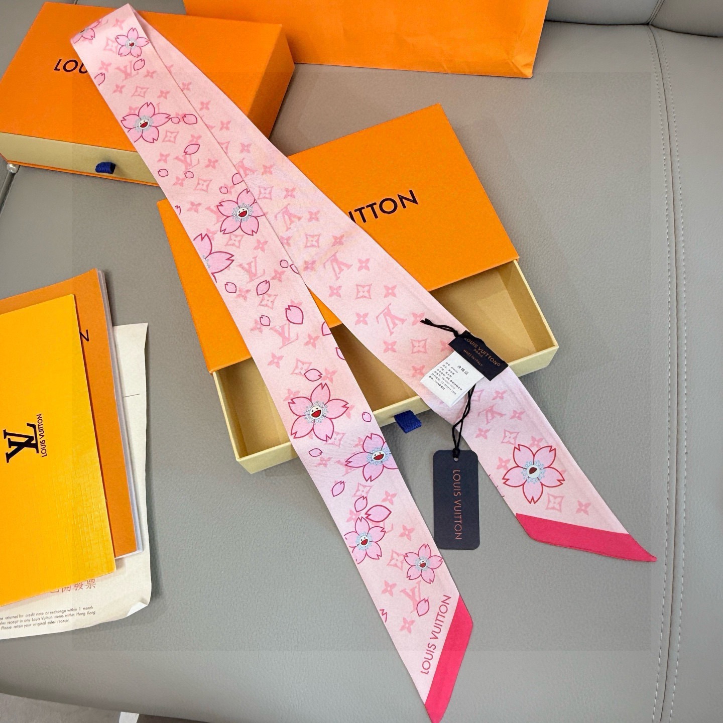 LV scarf ??2025 New twilly Lv100% — photo 5