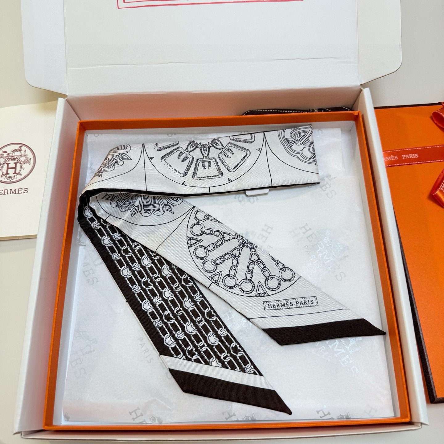 Hermes Bufanda Hermes“ ”Twilly — photo 9
