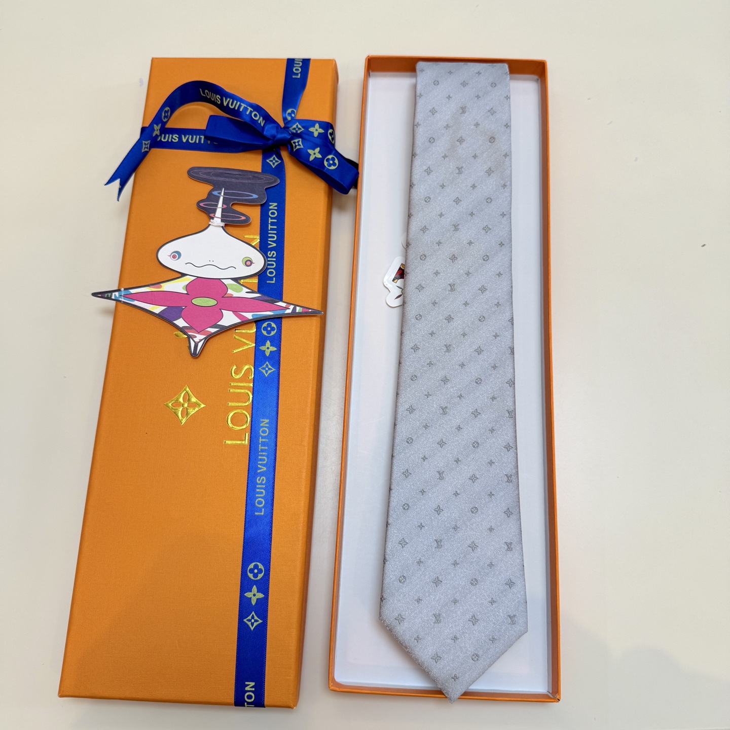 🌾LV领带 ，路易威登经典领带👔男士必备单品超时尚！高端品质 版型面料都达到品牌标准，，难得的好款，不挑