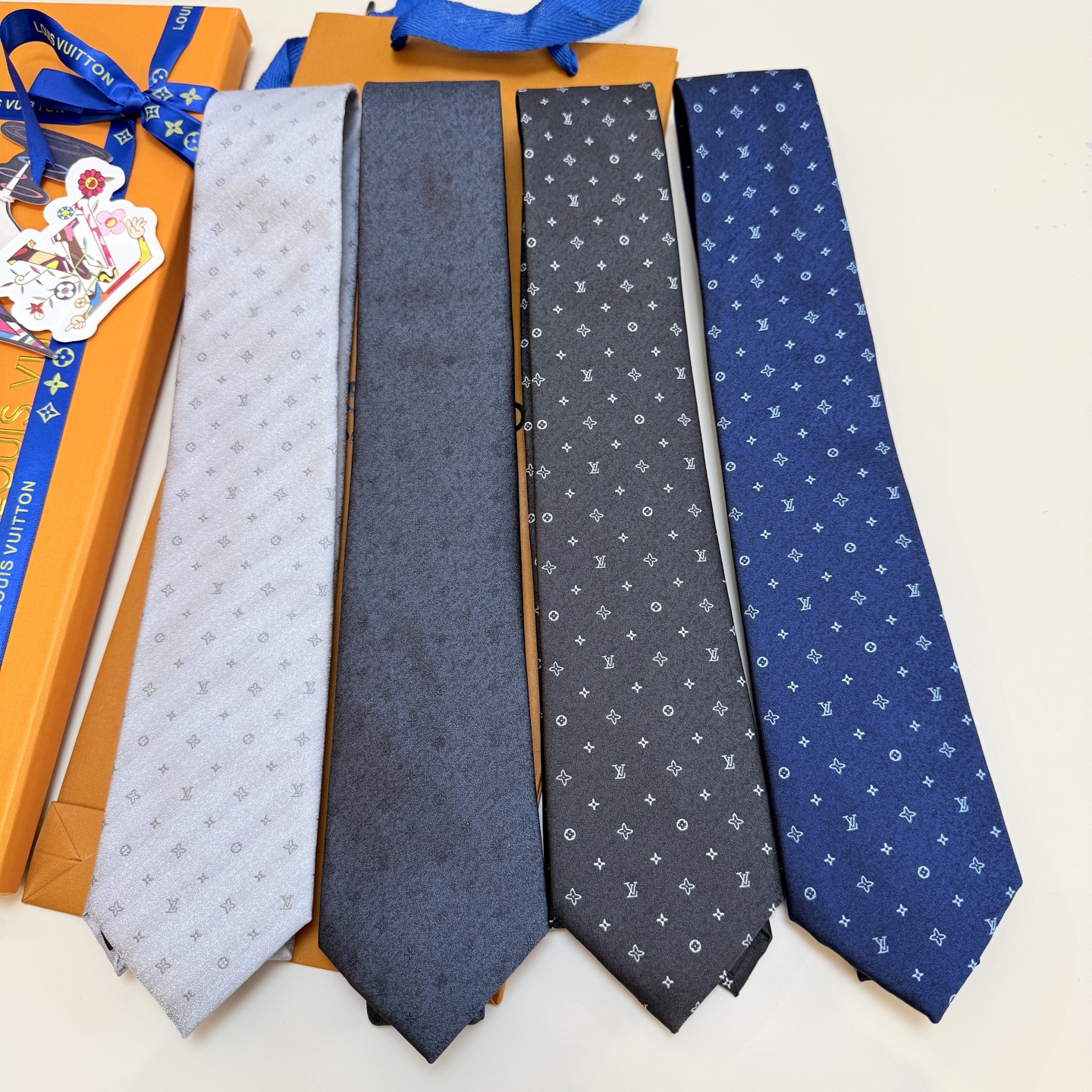 🌾LV领带 ，路易威登经典领带👔男士必备单品超时尚！高端品质 版型面料都达到品牌标准，，难得的好款，不挑