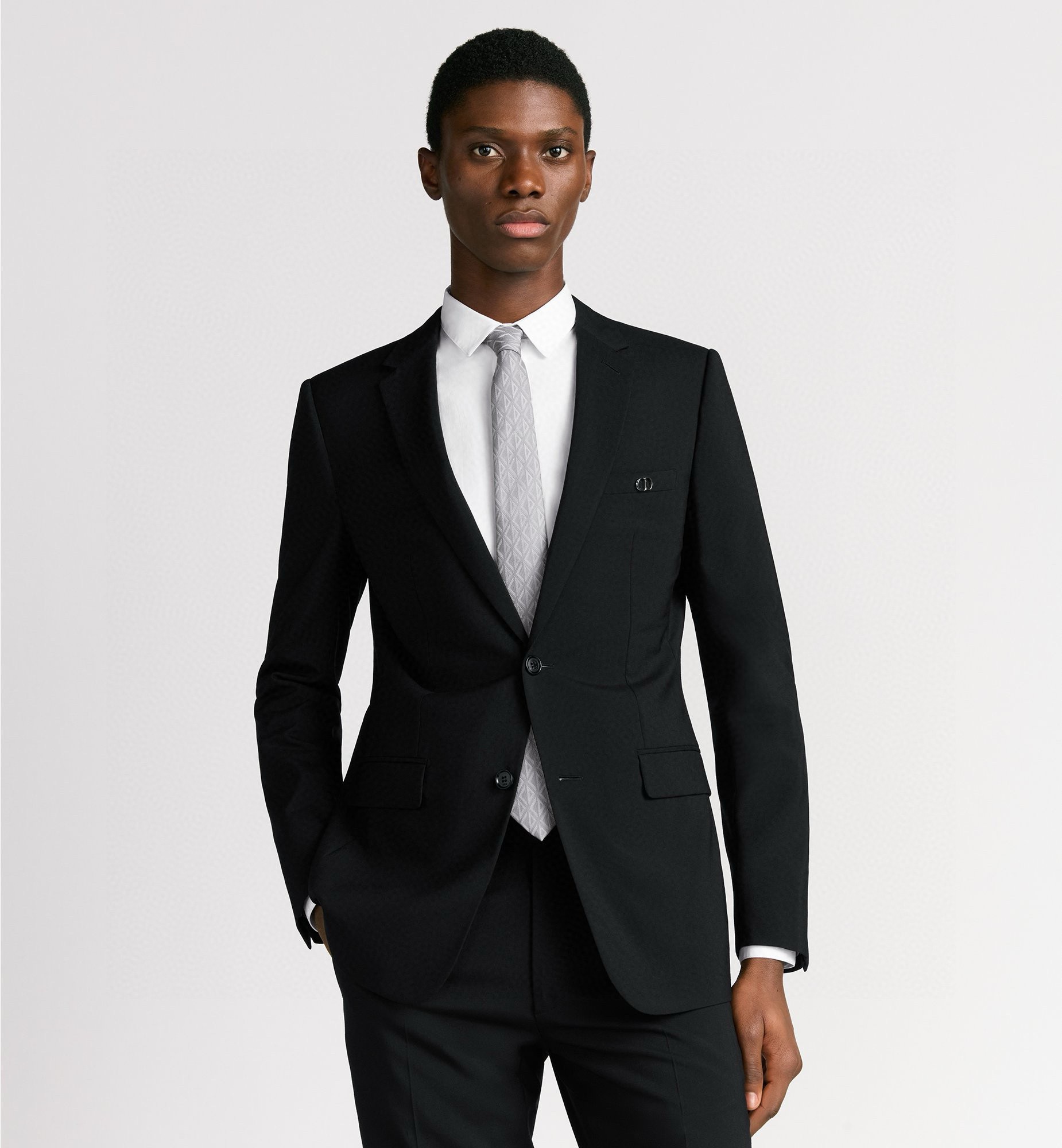 🌾 官方同步新款【线条菱形图案领带】Dior男士蚕丝藤格纹领带 经典三角格纹设计款领带穿搭更显气场！这款