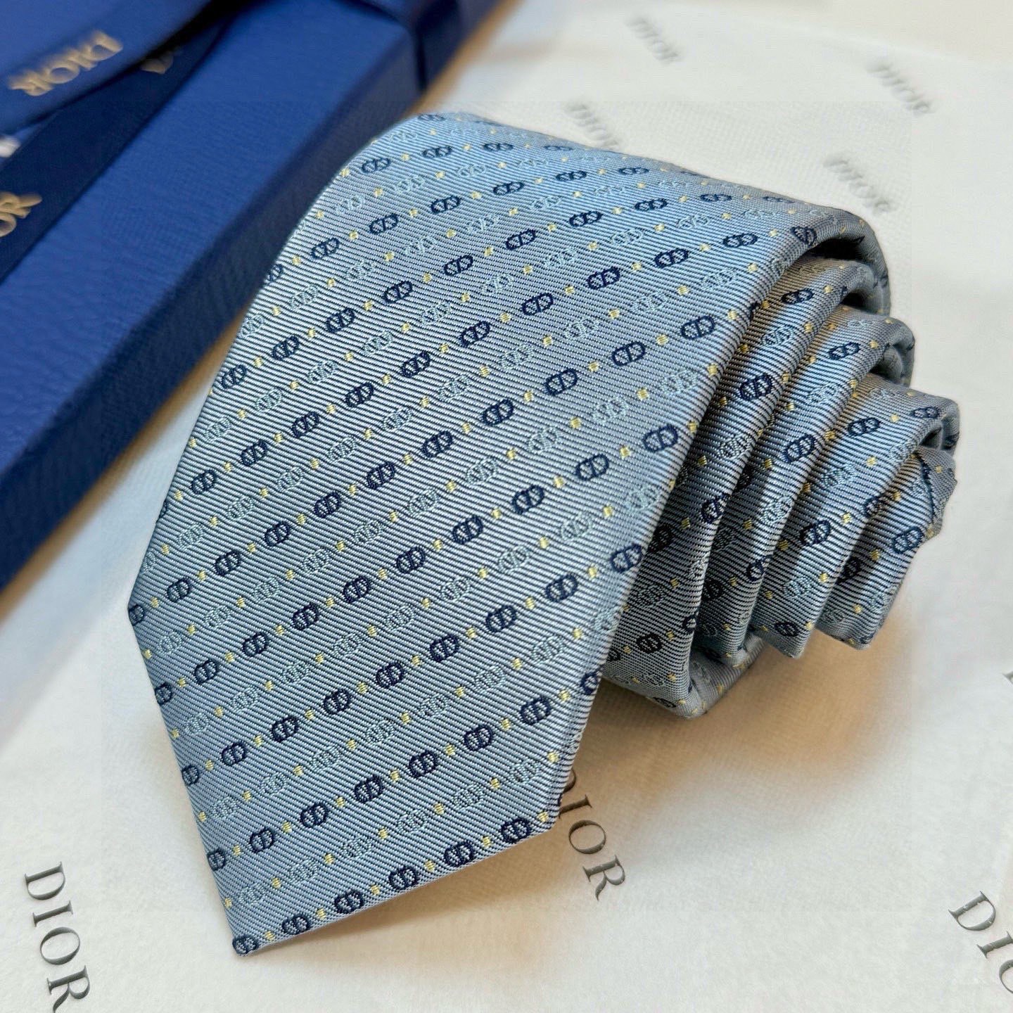 🌾迪奥官方新款领带，CD男士领带4色💖💖 👔👔Dior男士，稀有😻😻展现精湛手工与时尚优雅的理想选择，这