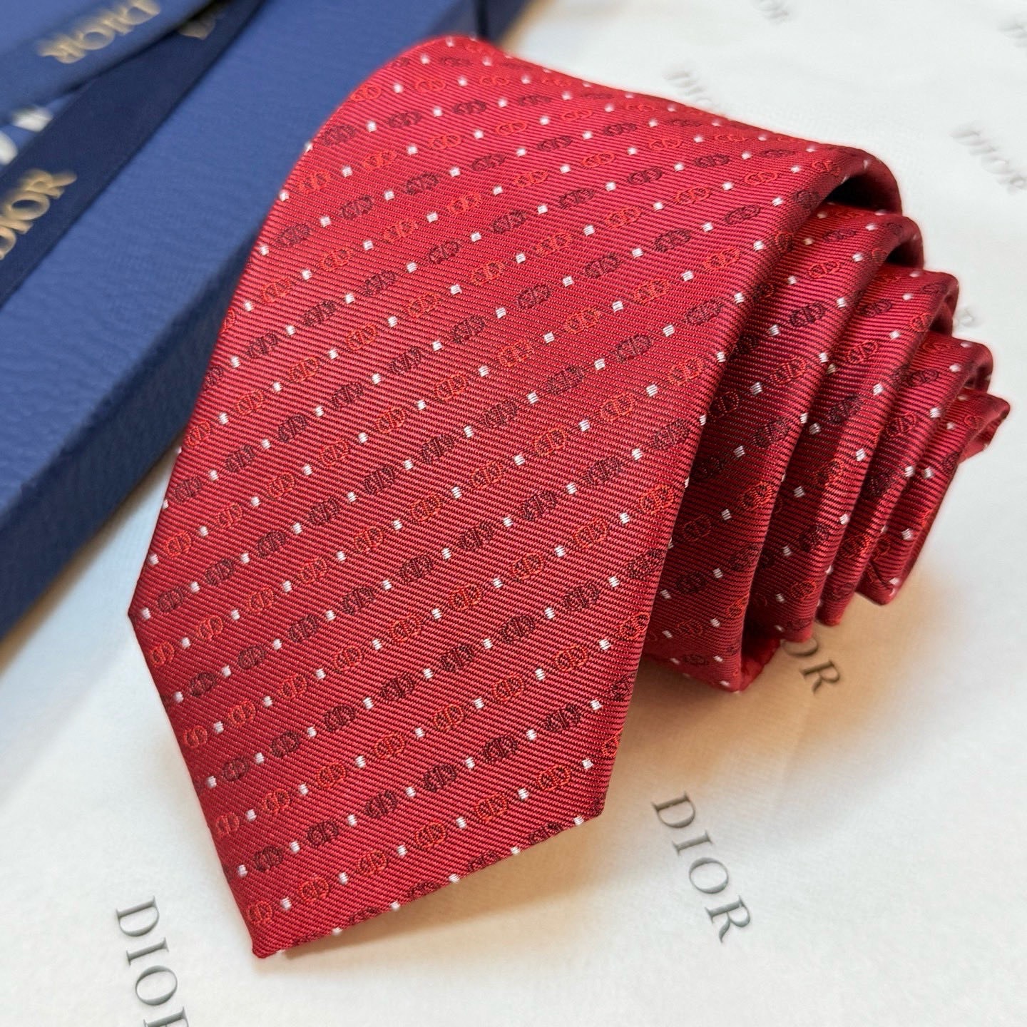 🌾迪奥官方新款领带，CD男士领带4色💖💖 👔👔Dior男士，稀有😻😻展现精湛手工与时尚优雅的理想选择，这