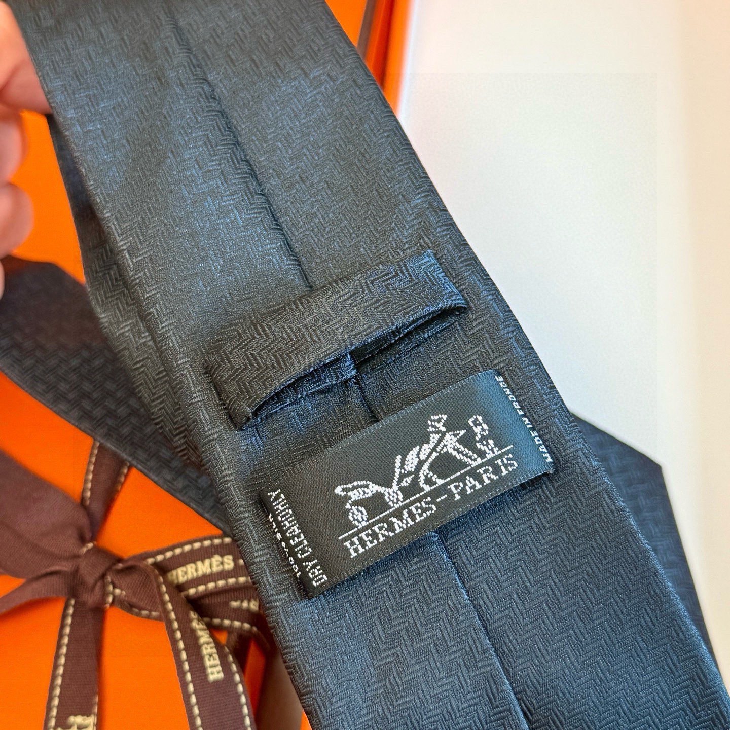 🌾男士新款领带系列【小H字母领带】👔👔，稀有H家每年都有一千条不同印花的领带面世，从最初的多以几何图案表