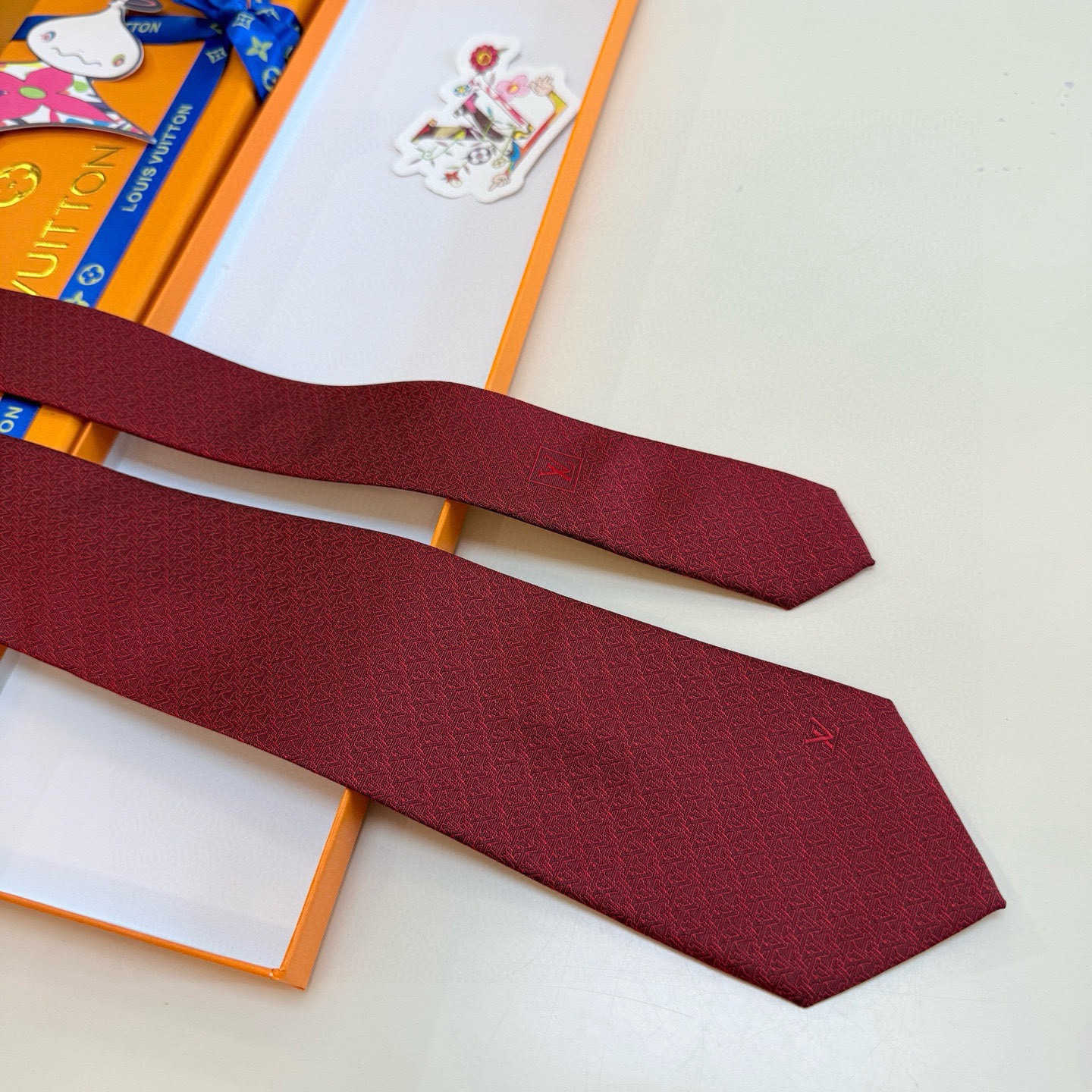 🌾新款Lv领带，5色！LV男士领带系列👔👔，稀有😻😻展现精湛手工与时尚优雅的理想选择，此款真丝织就的Di