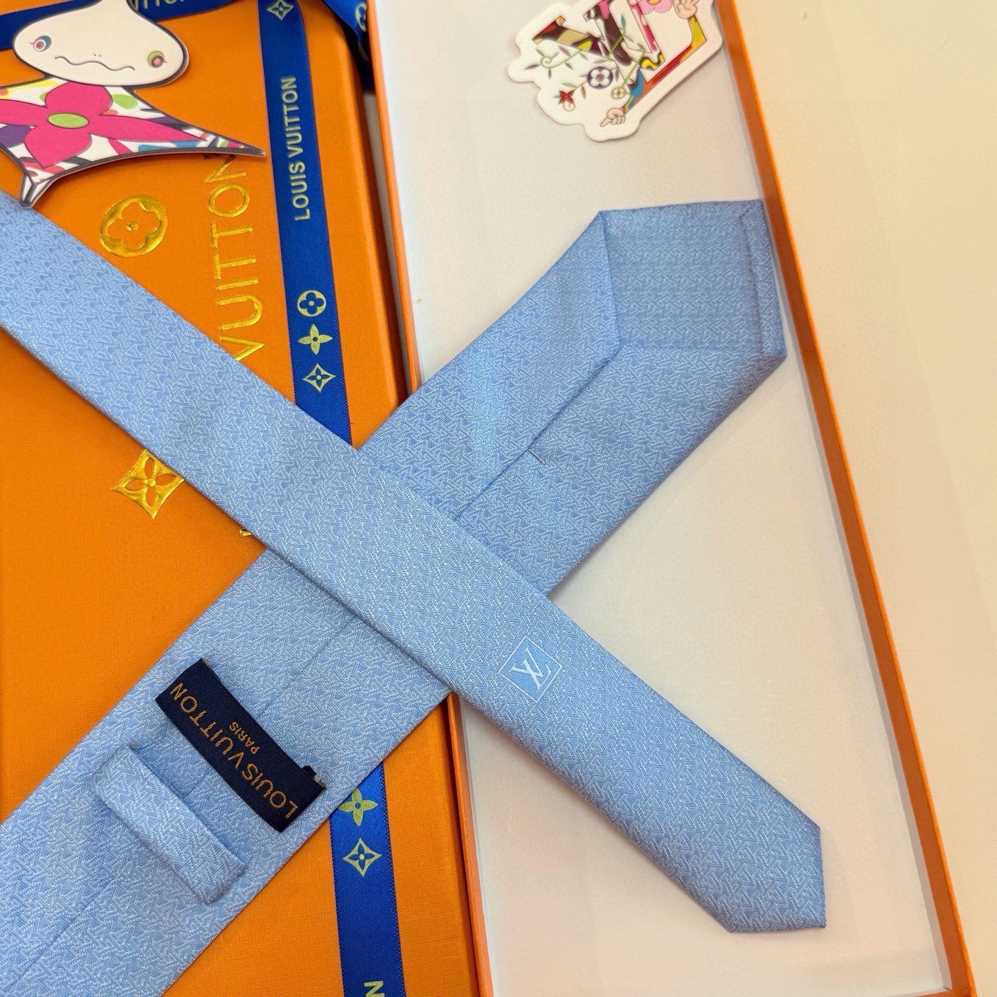 🌾新款Lv领带，5色！LV男士领带系列👔👔，稀有😻😻展现精湛手工与时尚优雅的理想选择，此款真丝织就的Di