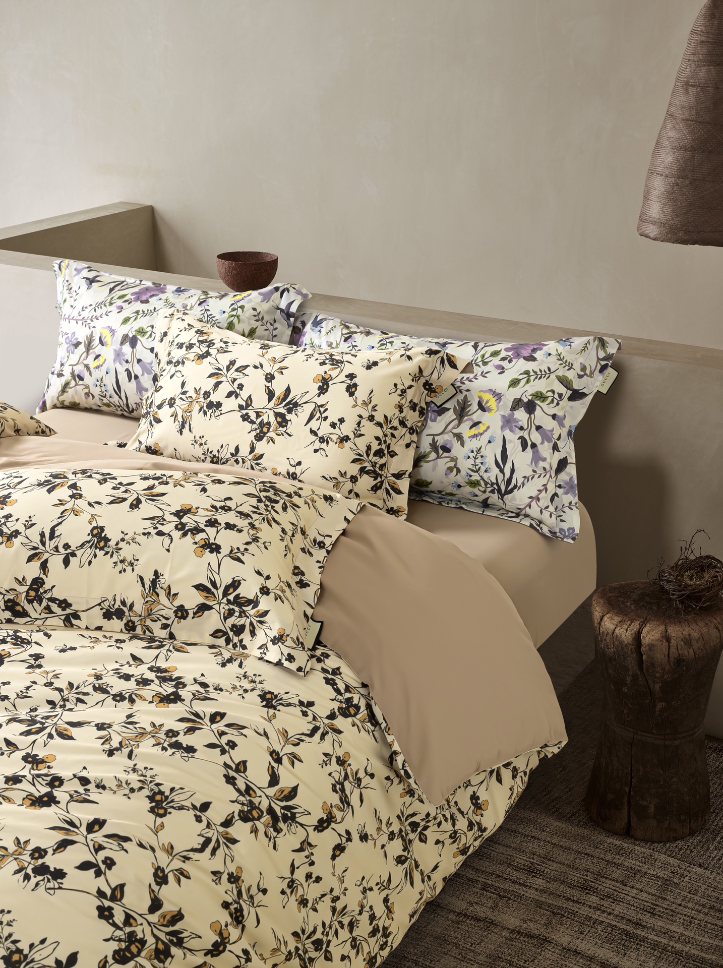 Gucci Haute Couture Maison Lifestyle Luxury Home Decor Blanket Tableware 6