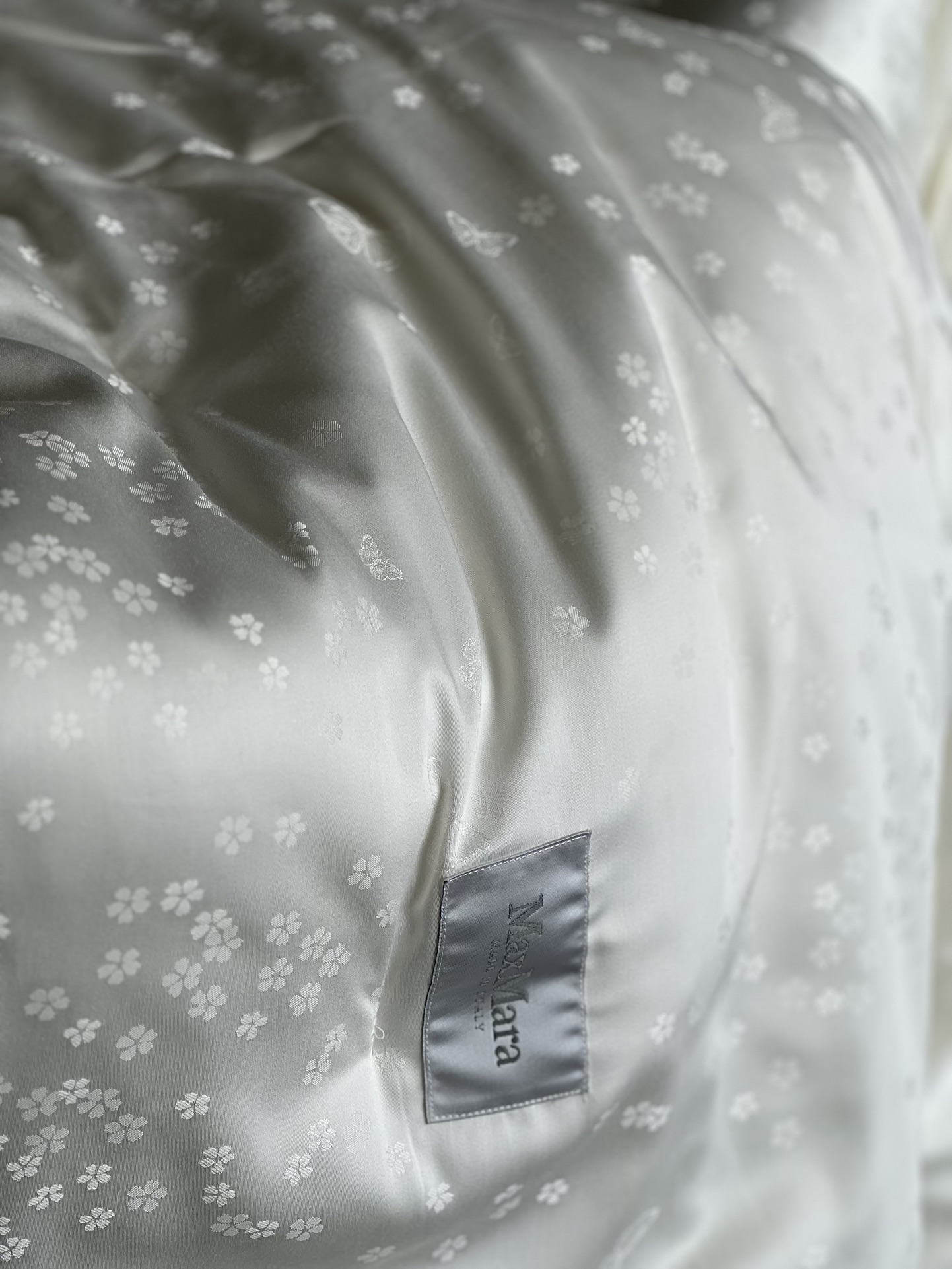 Louis Vuitton Haute Couture Haute Couture Ready-to-Wear Clothing Dress 4