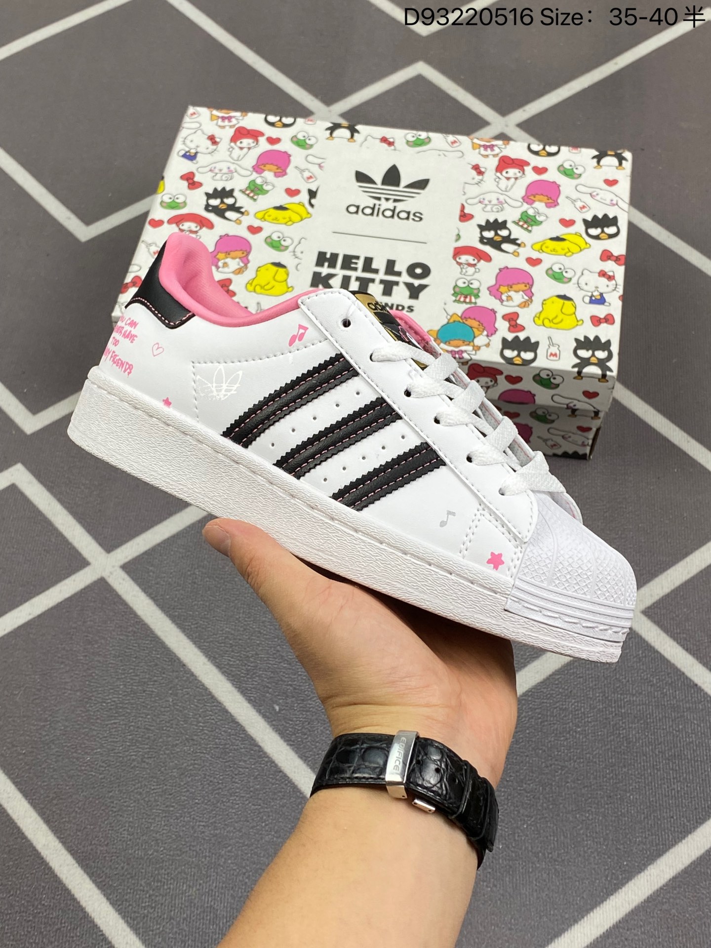 阿迪达斯Adidas三叶草 Originals Superstar Pride RM 库洛米 贝壳头系列低帮经典百搭休闲运动板鞋
货号:IF3561 
尺码:35 36 36.5 37 38 38.5 39 40