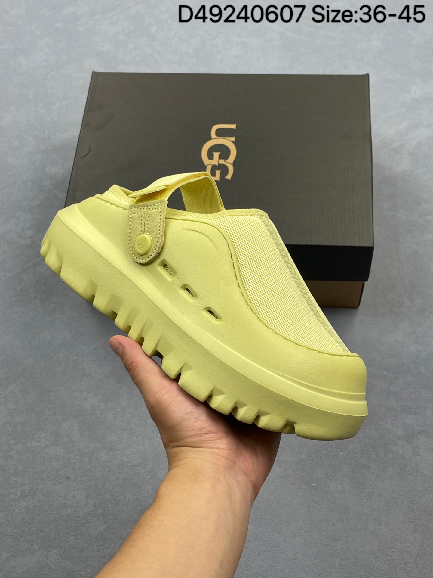 Sandalias UGG, sandalias de una sola pieza modernas y versátiles, zapatos de playa, zapatillas sin cordones. …