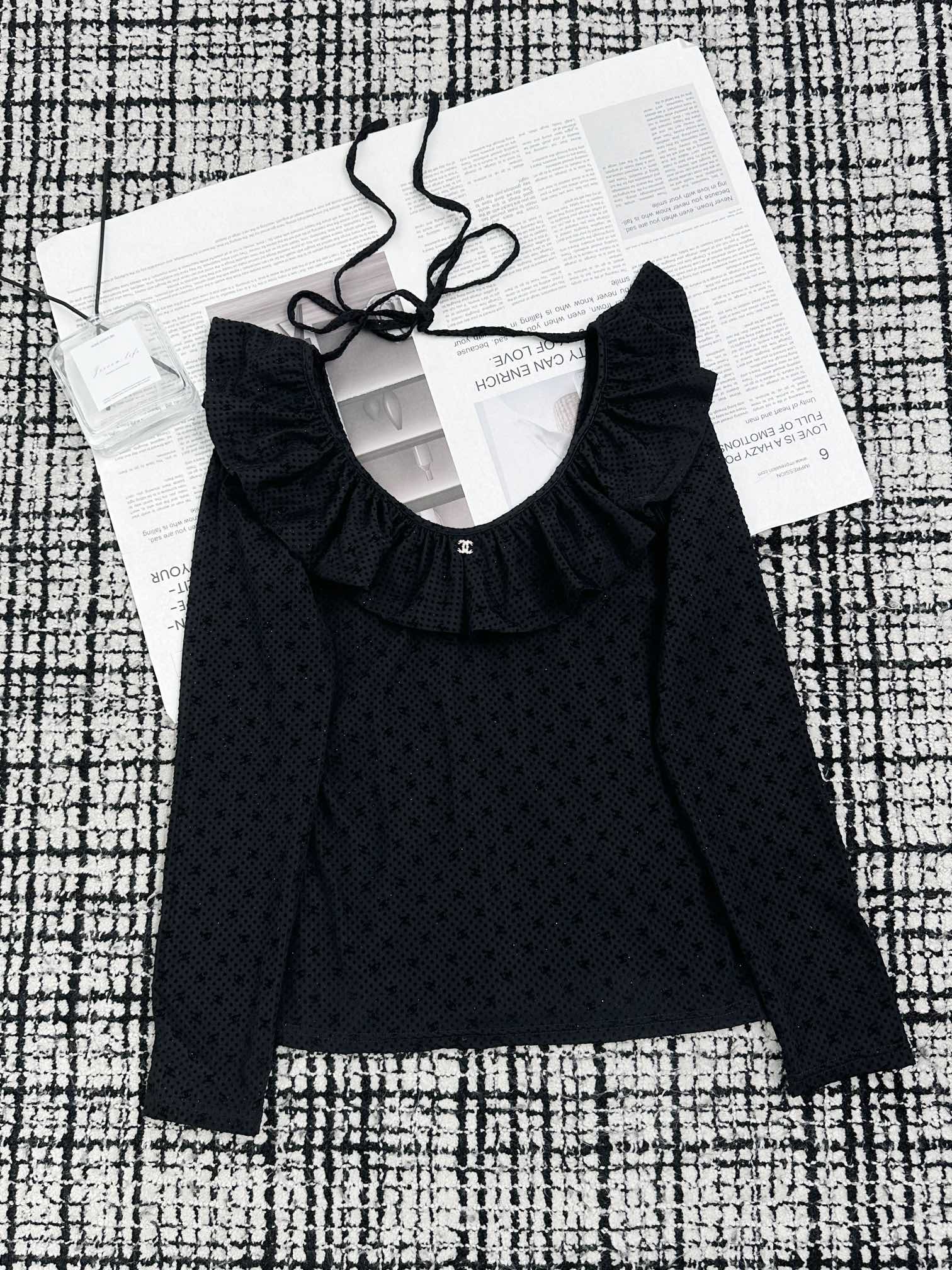 Venditori online
 Chanel Abbigliamento Camicie & Camicette Vendi Nero Spandex Vintage Casual