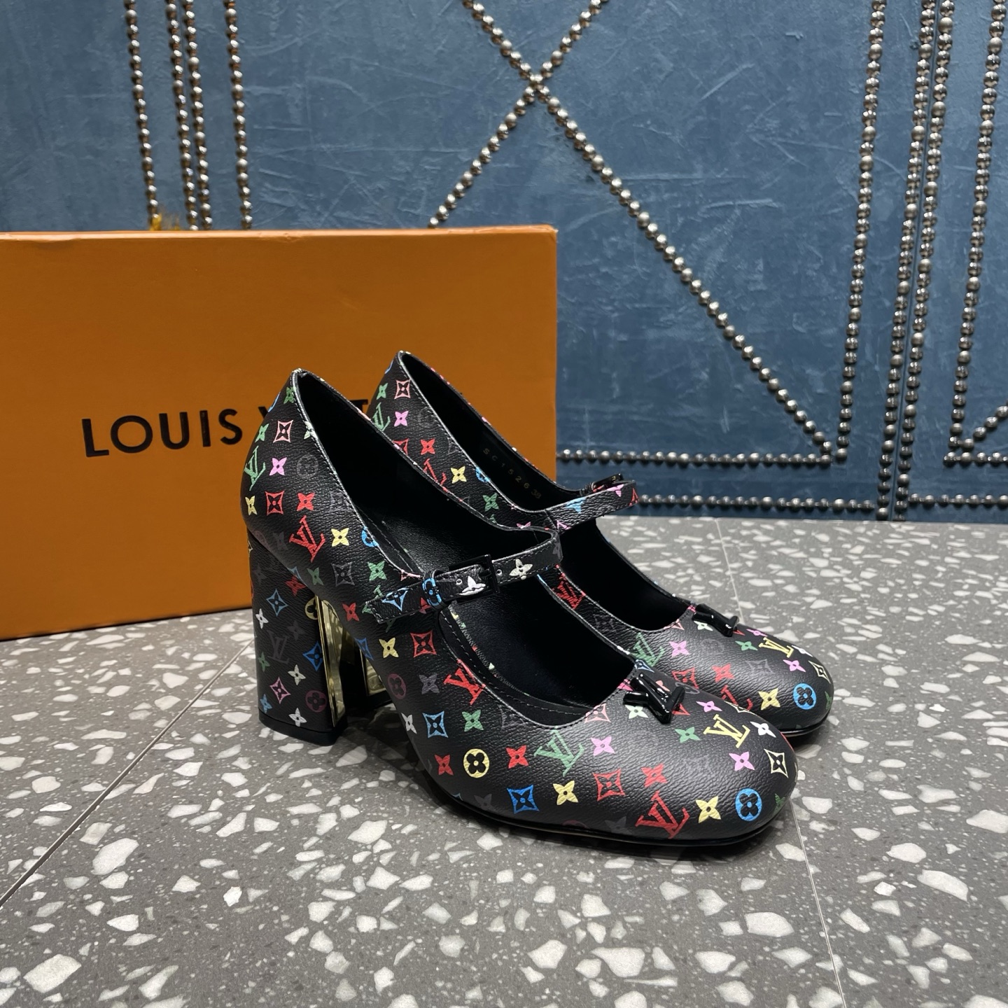 [Louis Vuitton Women