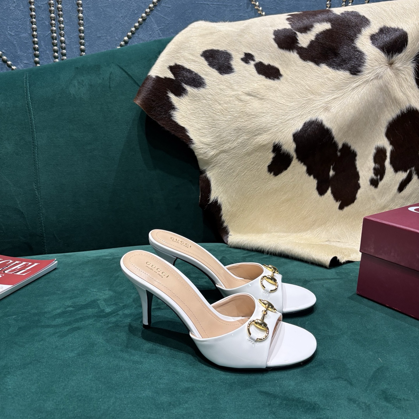 Gucci Style Red Leather Women's Shoes style reference detail image 9 from source 784646