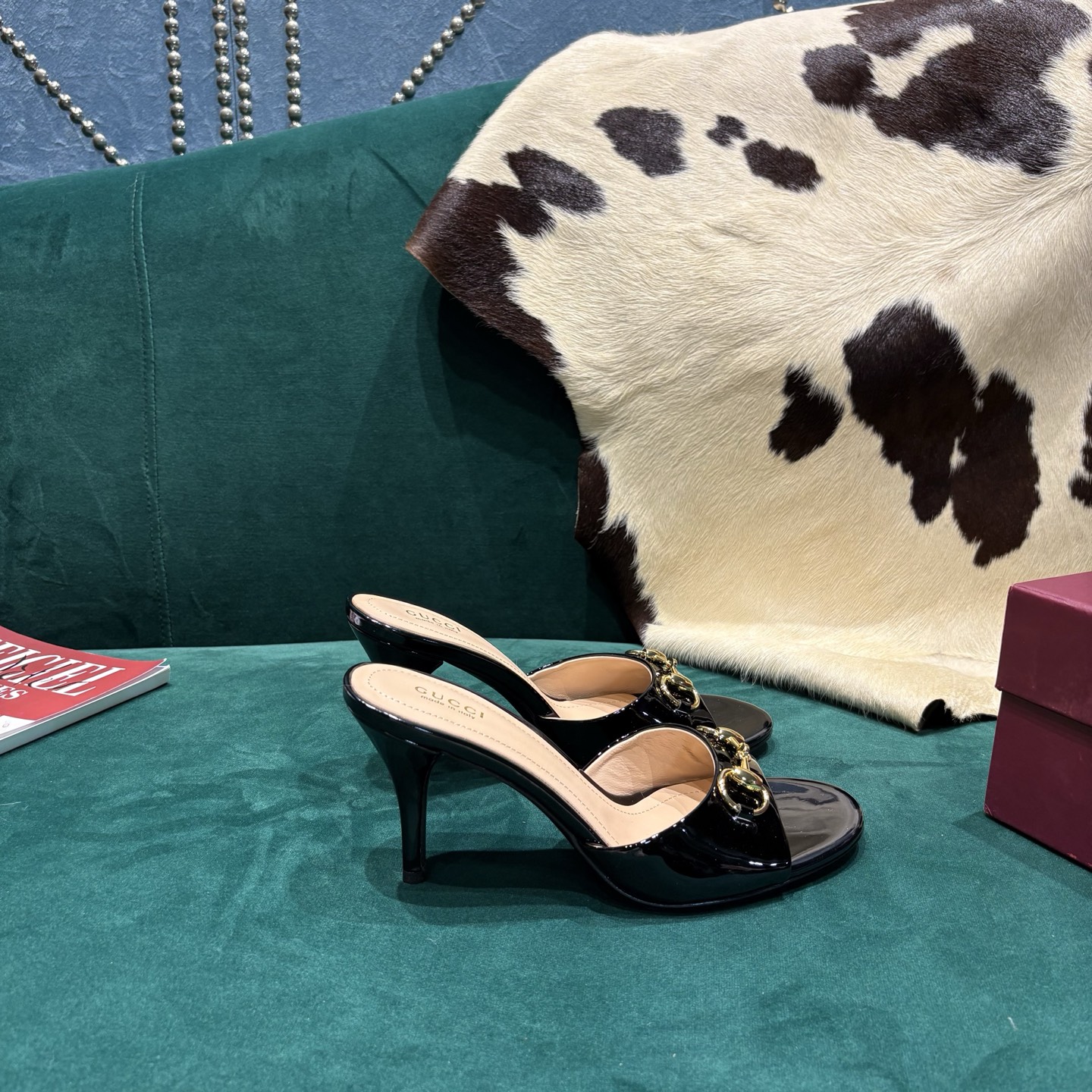 Gucci Style Red Leather Women's Shoes style reference detail image 3 from source 784647