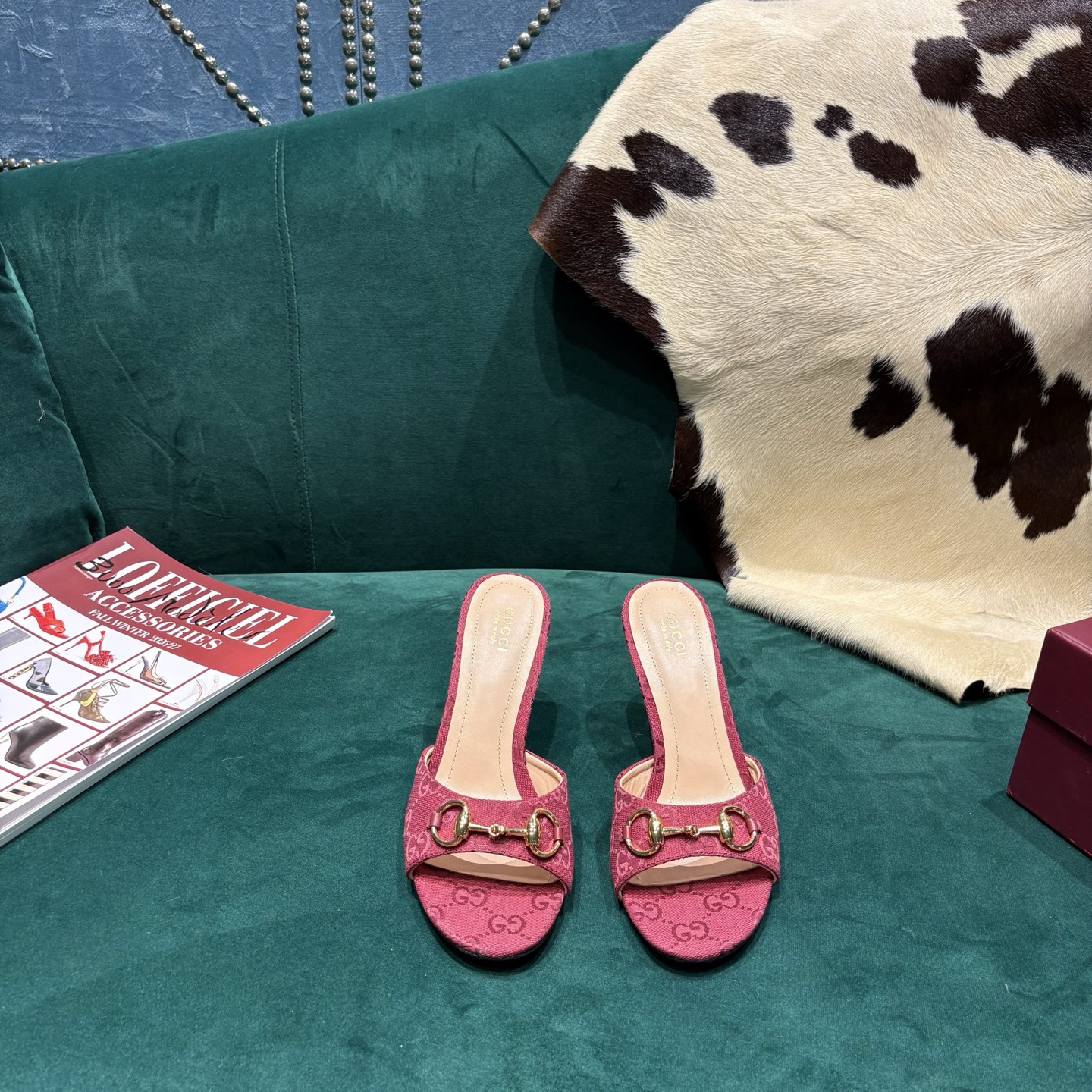 Gucci Style Red Leather Women's Shoes style reference detail image 1 from source 784650