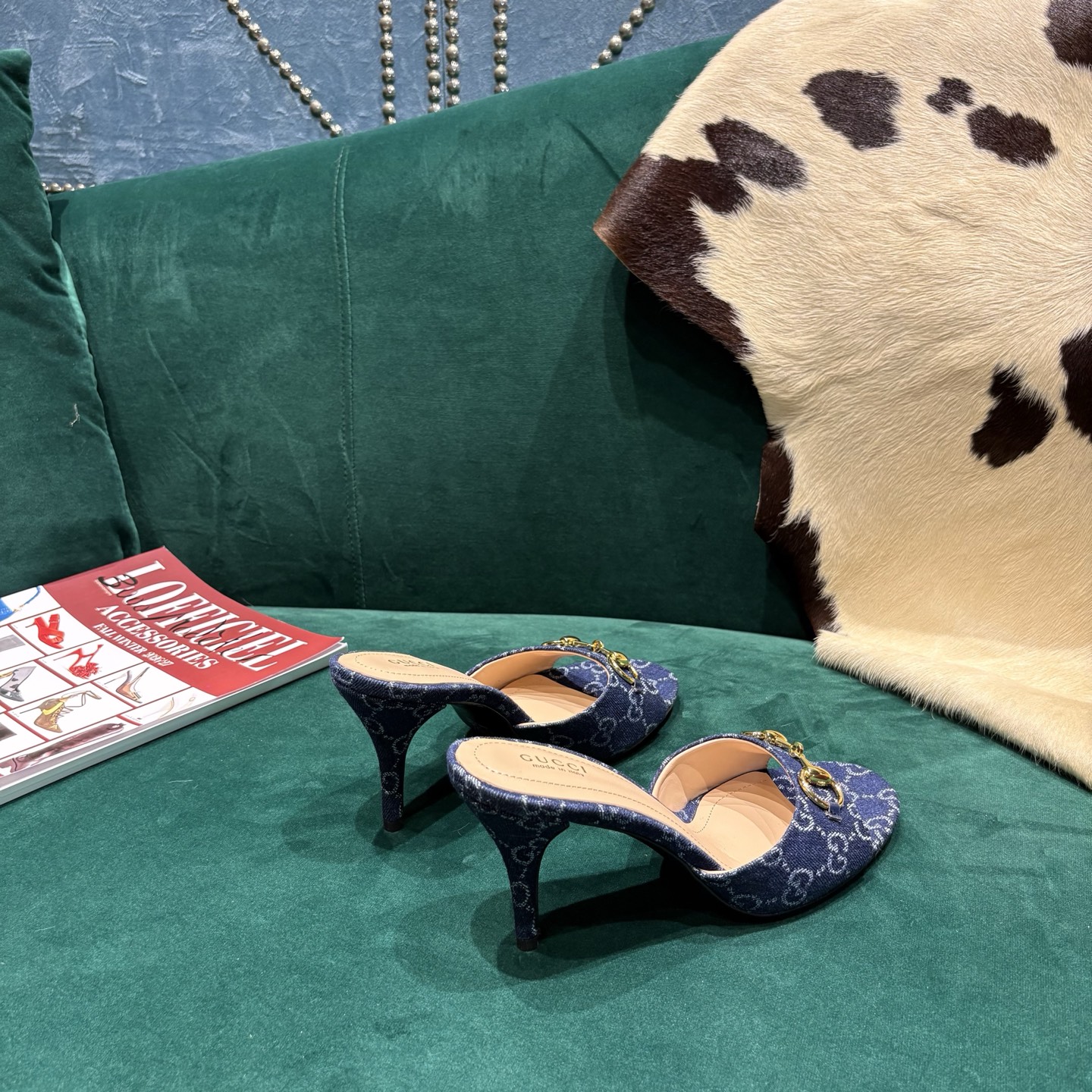 Gucci Style Red Leather Women's Shoes style reference detail image 3 from source 784652