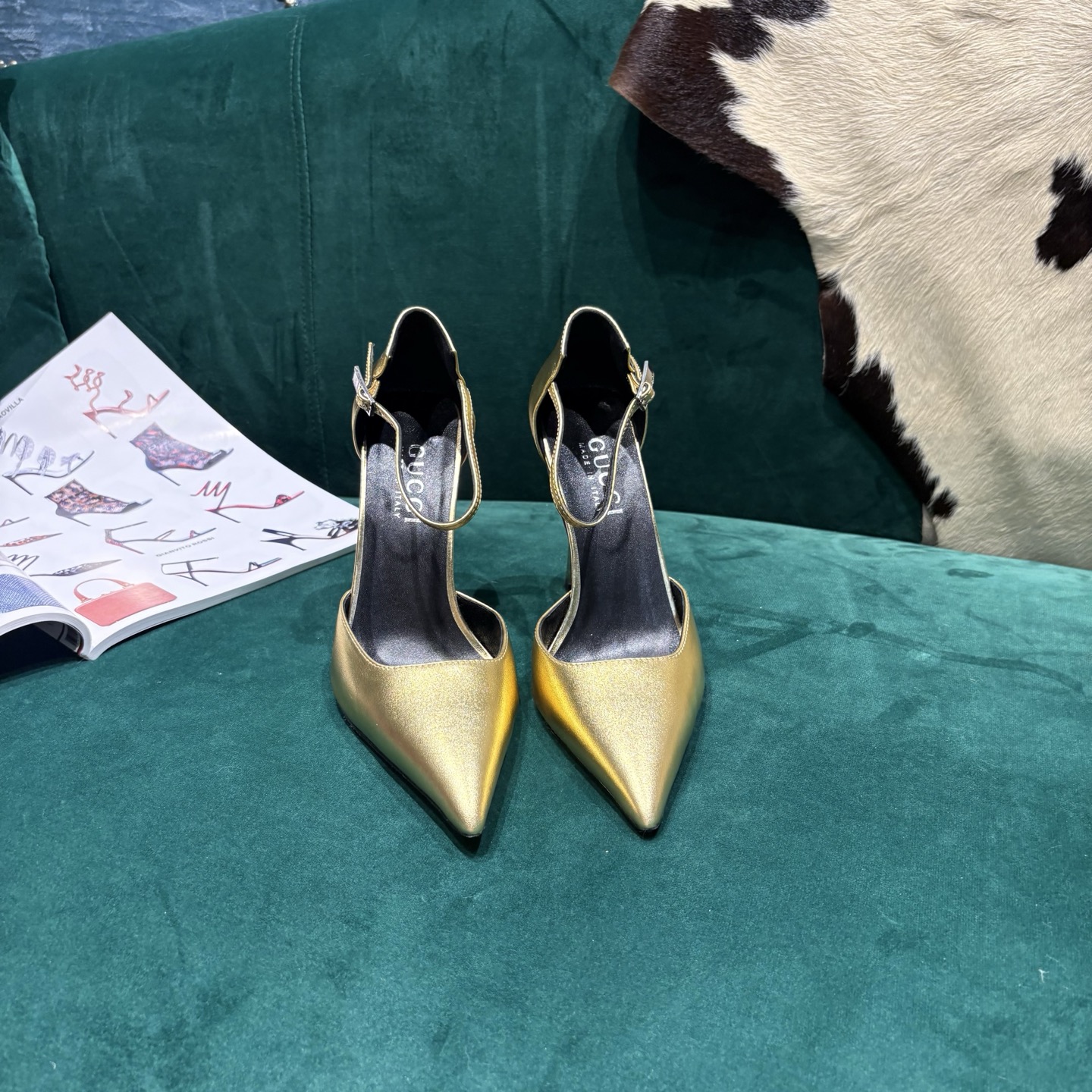 Gucci Style Leather Women's Shoes style reference detail image 1 from source 784668