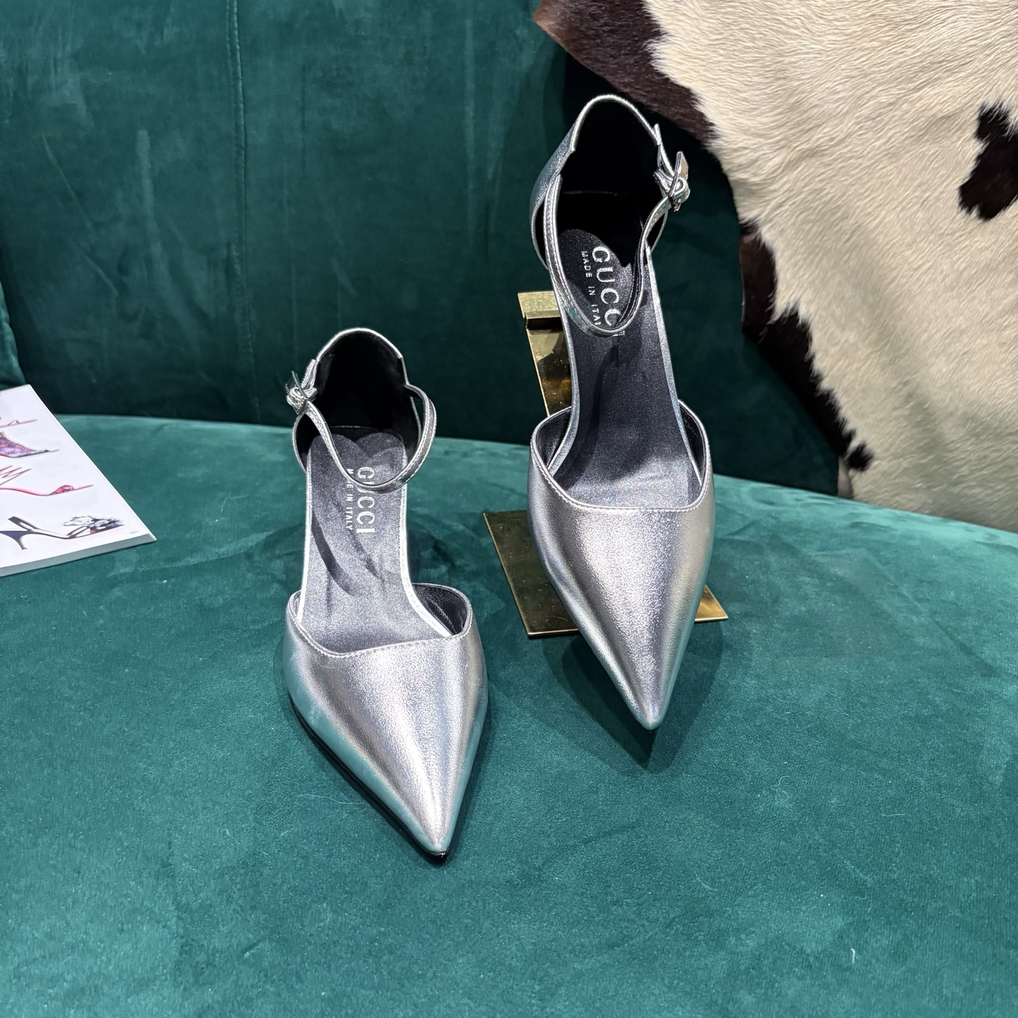 Gucci Style Leather Women's Shoes style reference detail image 8 from source 784673