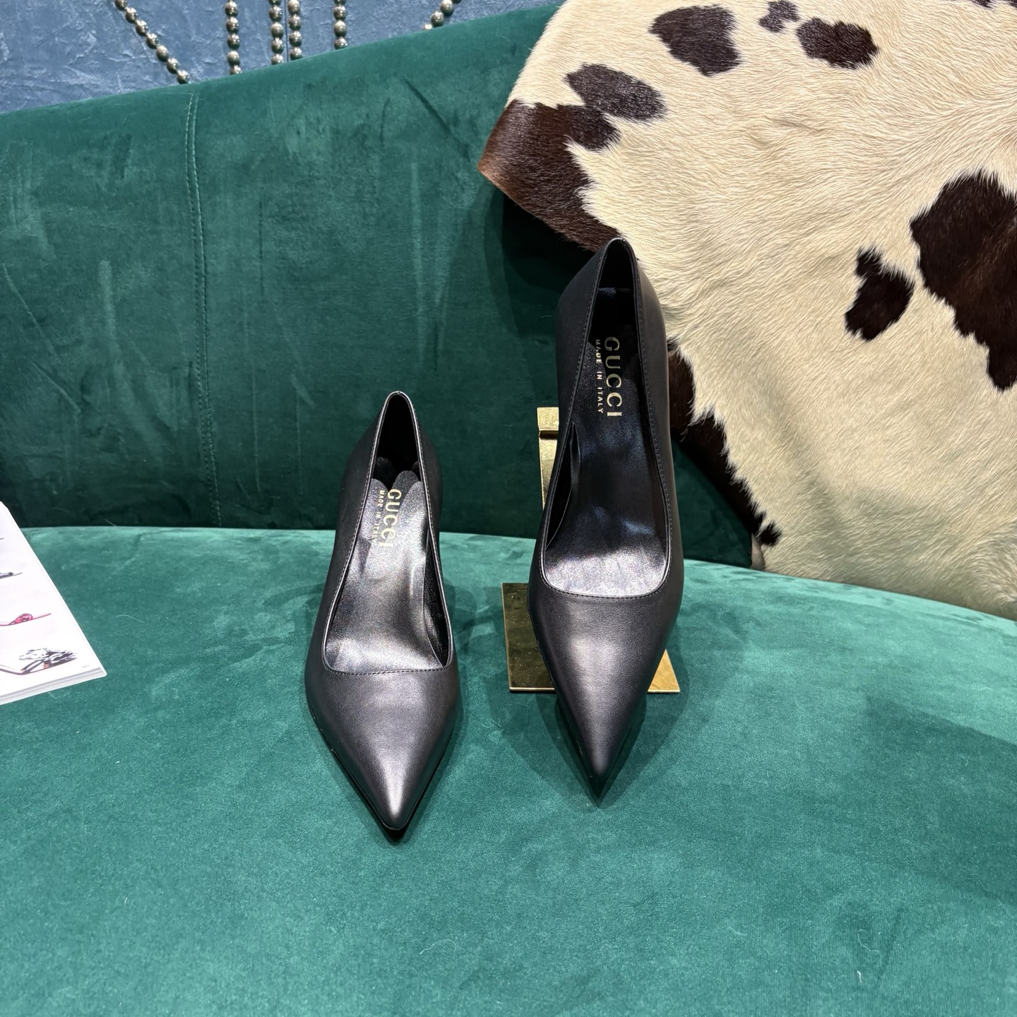 Gucci Style Leather Women's Shoes style reference detail image 8 from source 784679