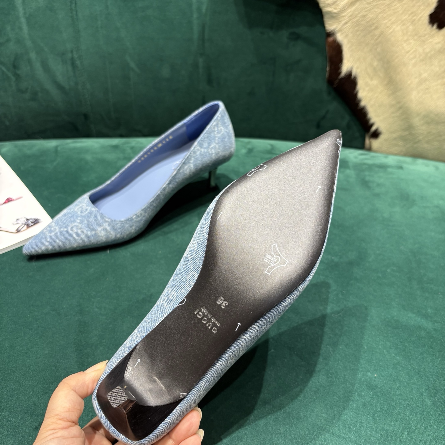 Gucci Style Leather Women's Shoes style reference detail image 6 from source 784689
