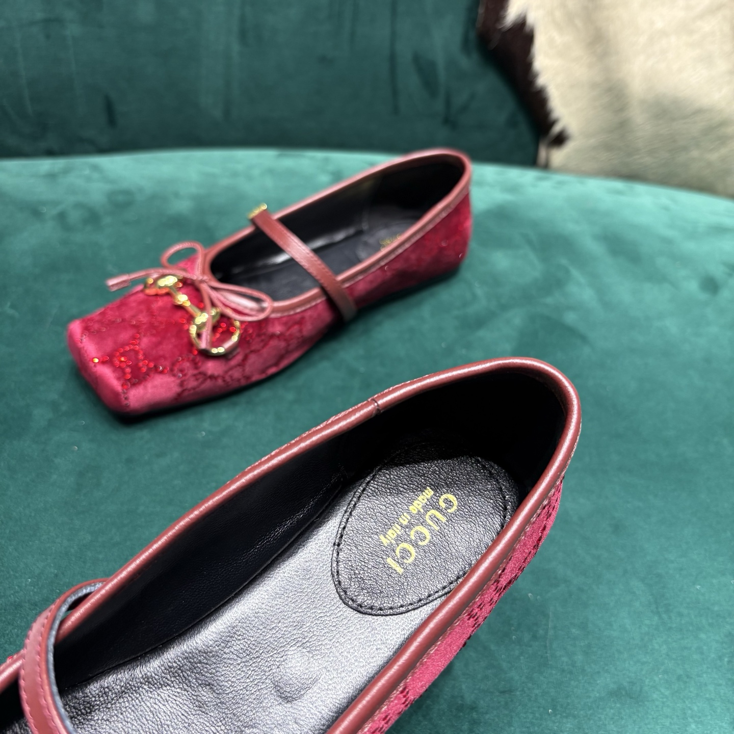 Gucci Style Leather Women's Shoes style reference detail image 5 from source 784698