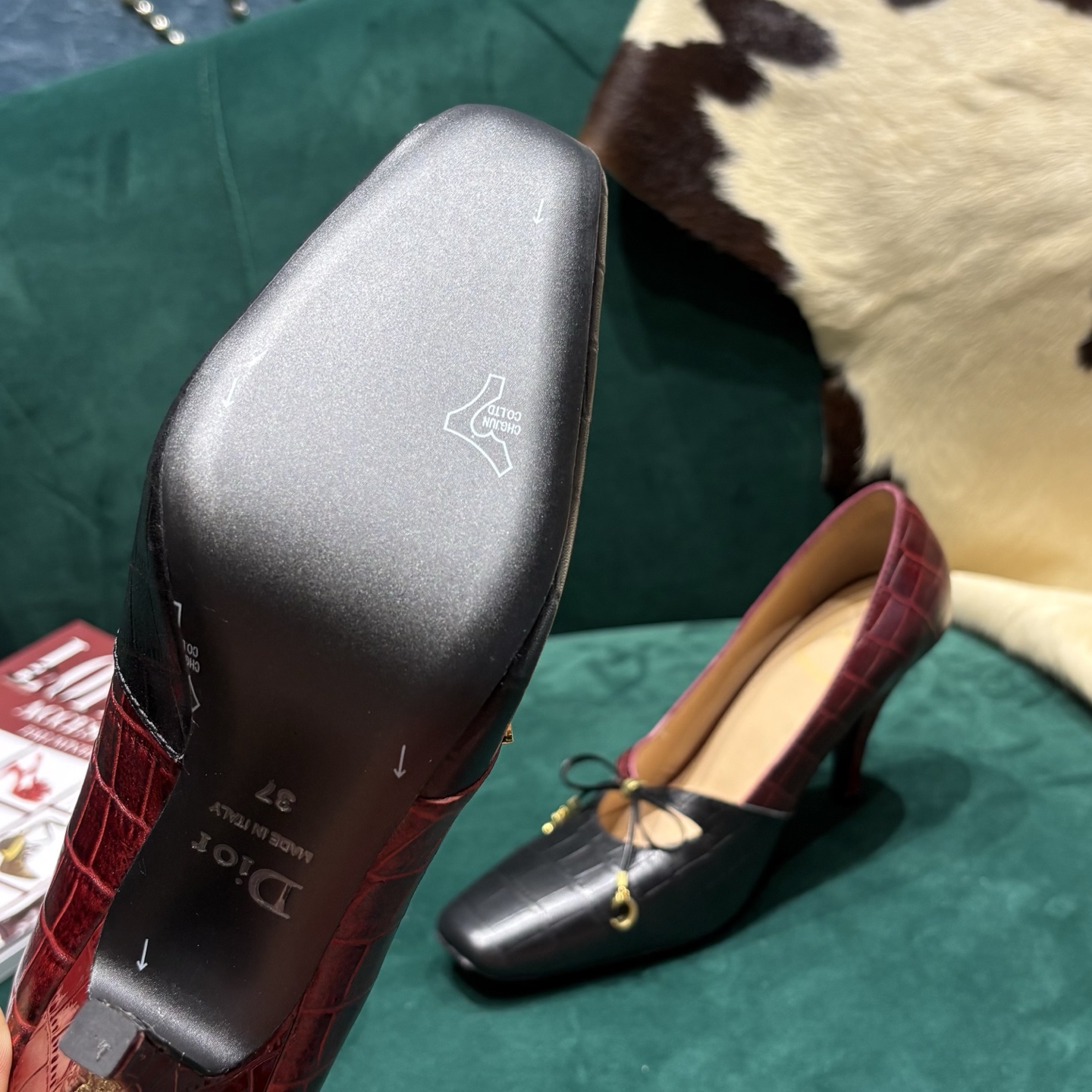 Dior Style Leather Women's Shoes style reference detail image 7 from source 785000
