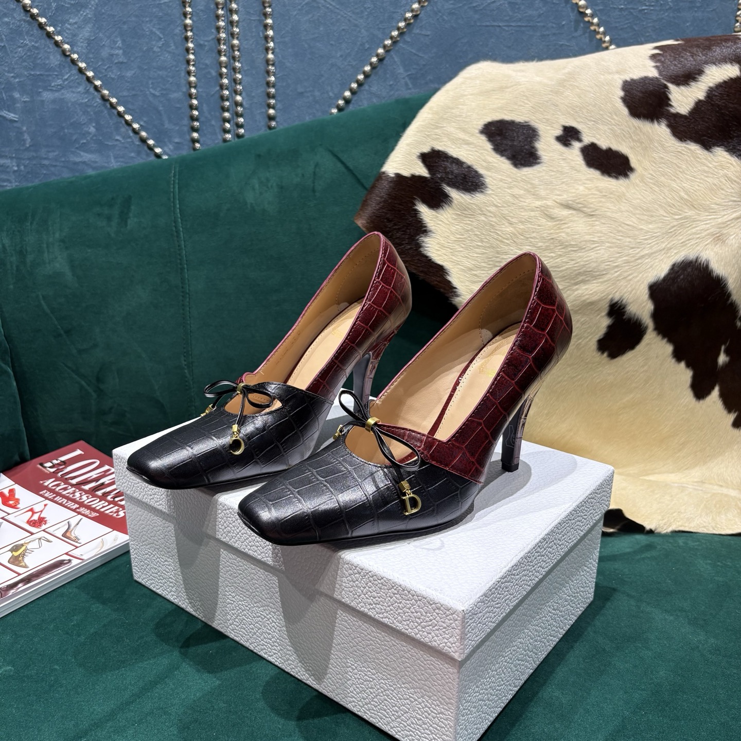 Dior Style Leather Women's Shoes style reference detail image 3 from source 785000