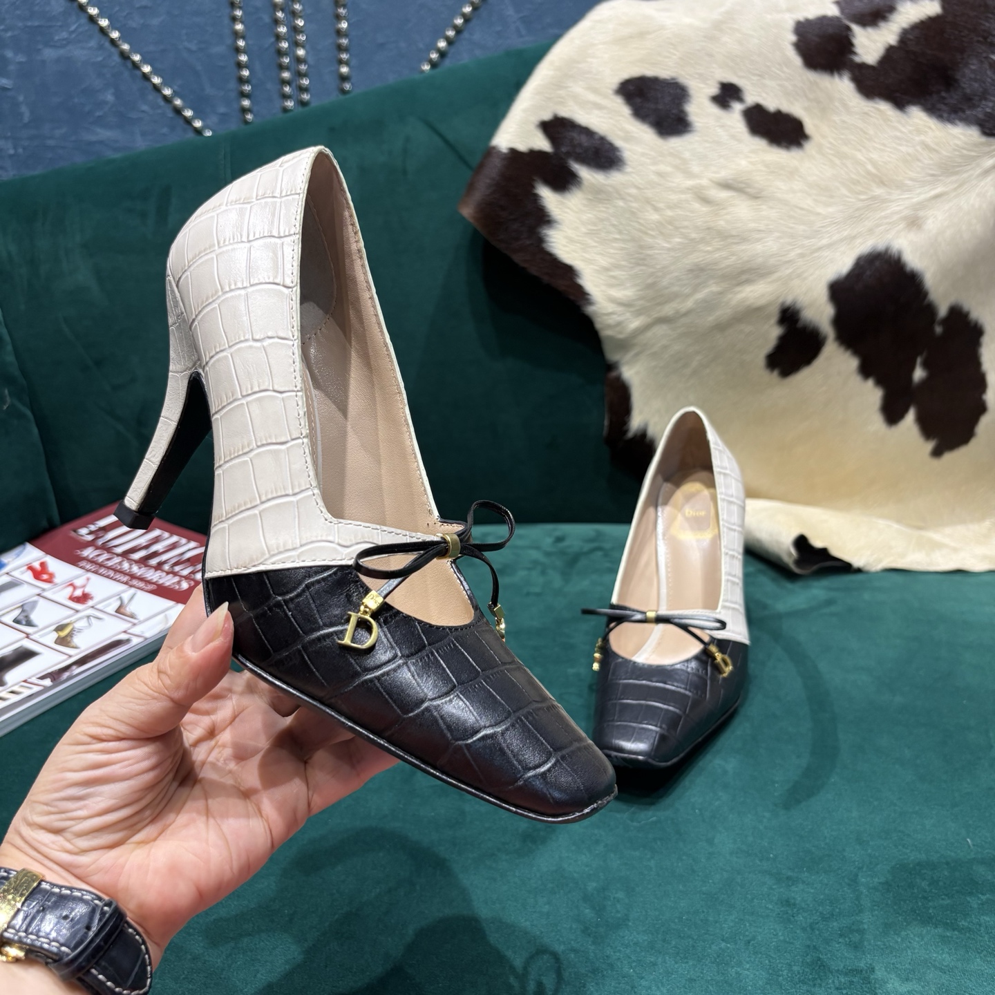 Dior Style Leather Women's Shoes style reference detail image 8 from source 785001