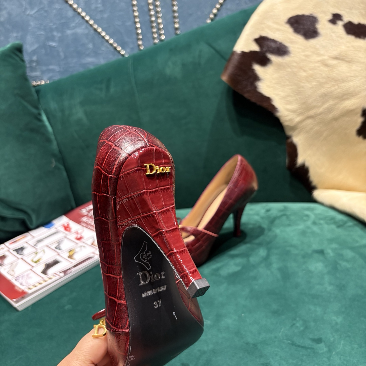 Dior Style Leather Women's Shoes style reference detail image 4 from source 785002