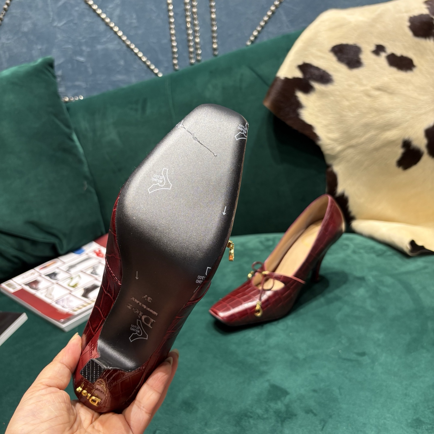 Dior Style Leather Women's Shoes style reference detail image 6 from source 785002