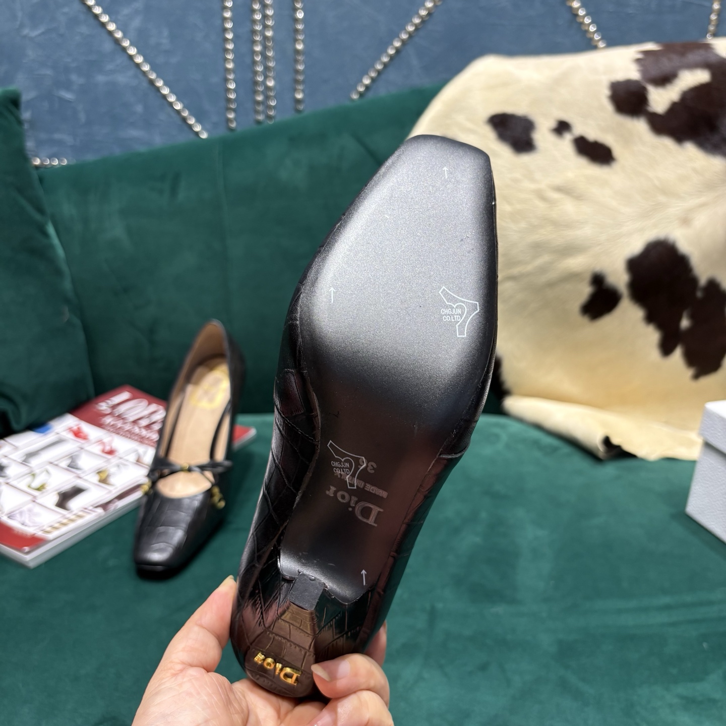 Dior Style Leather Women's Shoes style reference detail image 5 from source 785004