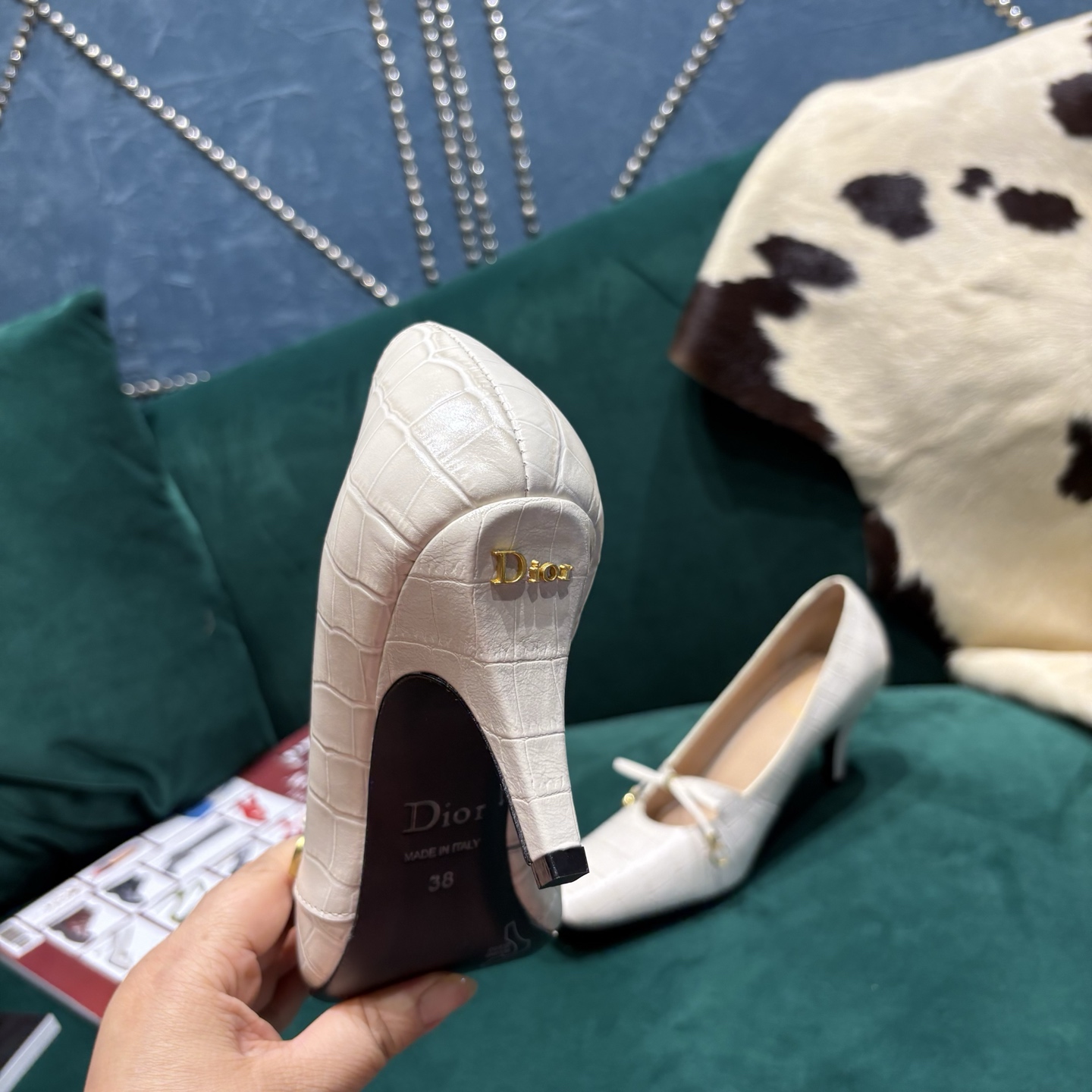Dior Style Leather Women's Shoes style reference detail image 7 from source 785005