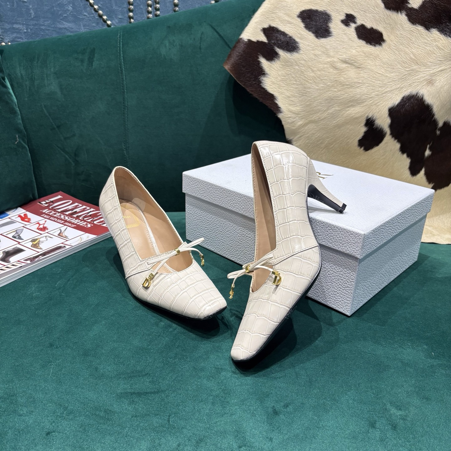 Dior Style Leather Women's Shoes style reference detail image 9 from source 785005