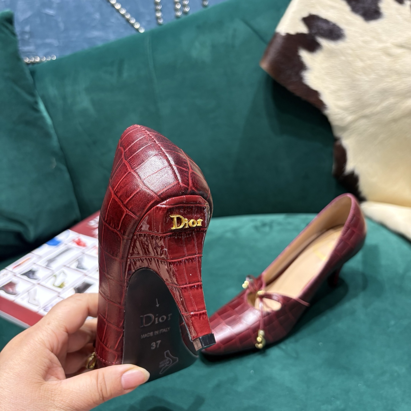 Dior Style Leather Women's Shoes style reference detail image 7 from source 785007