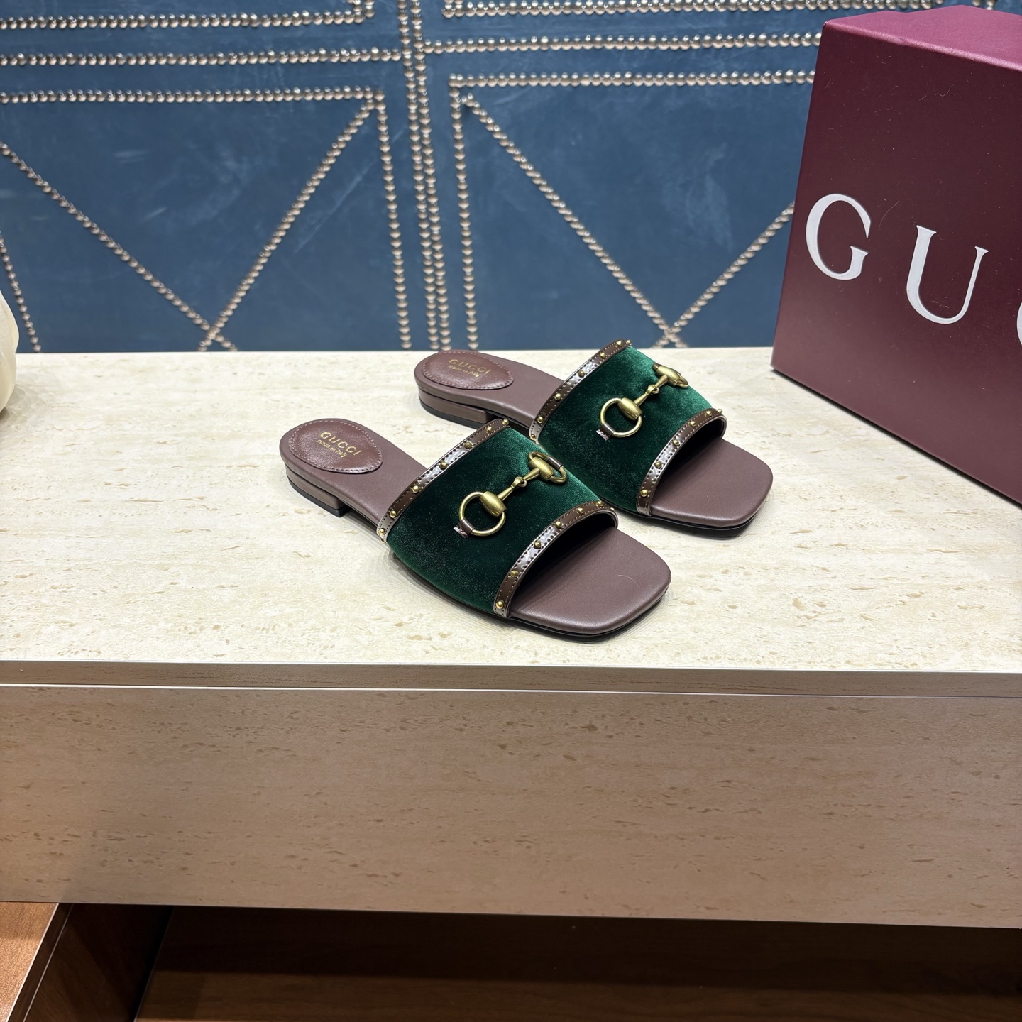 Gucci Women Shoes