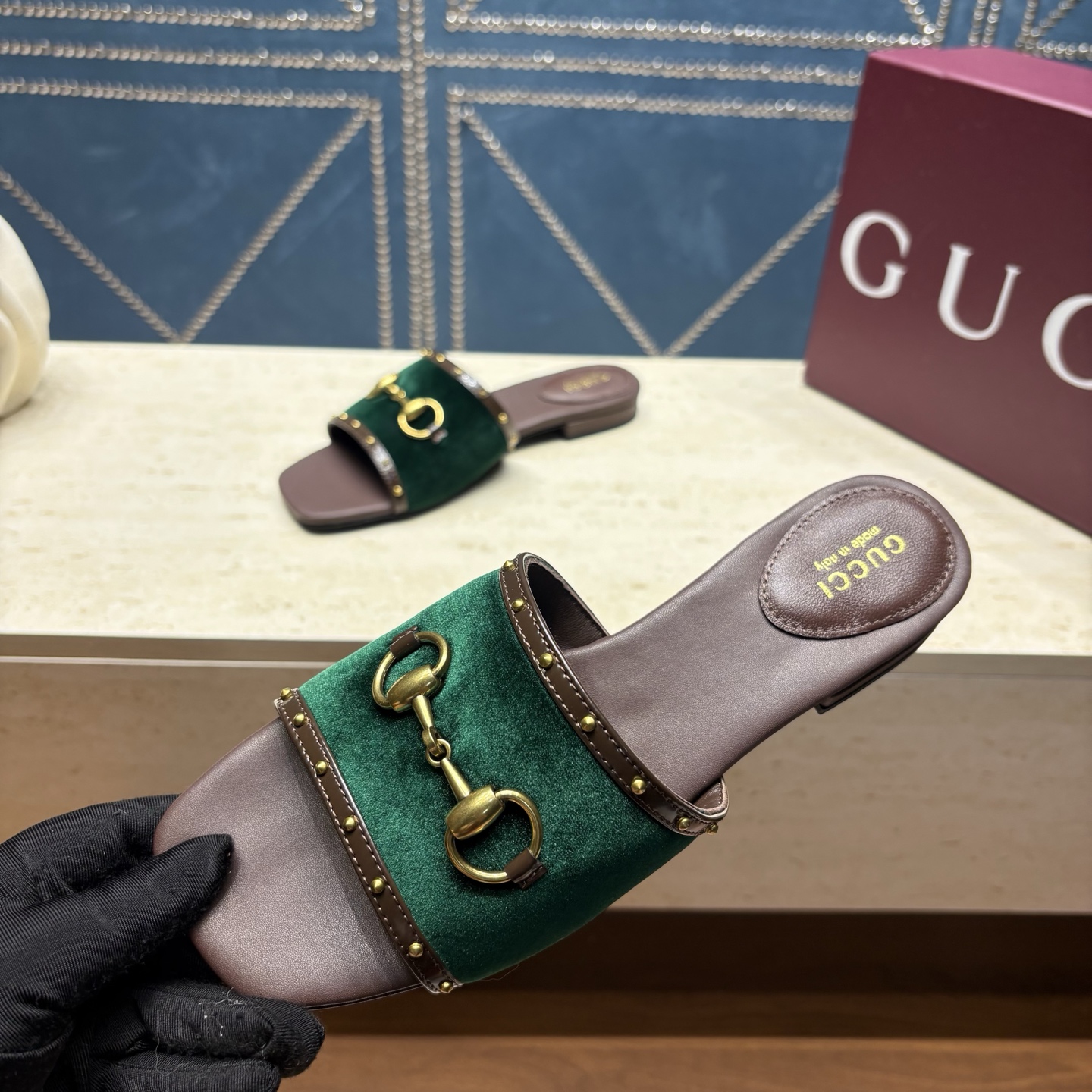 Gucci Women Shoes