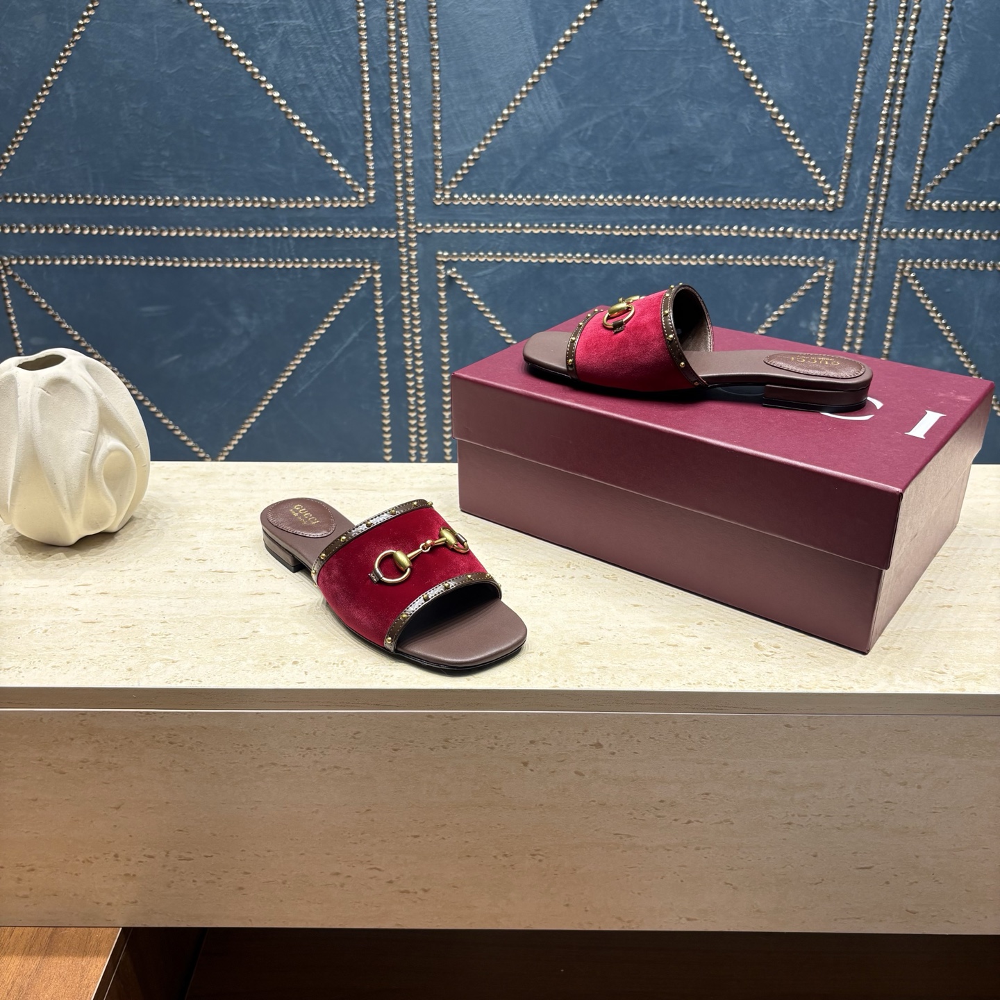 Gucci Women Shoes