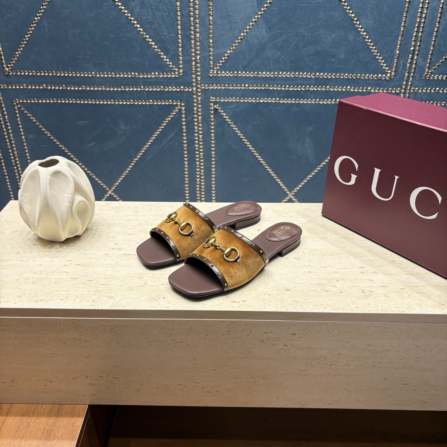 Gucci Women Shoes