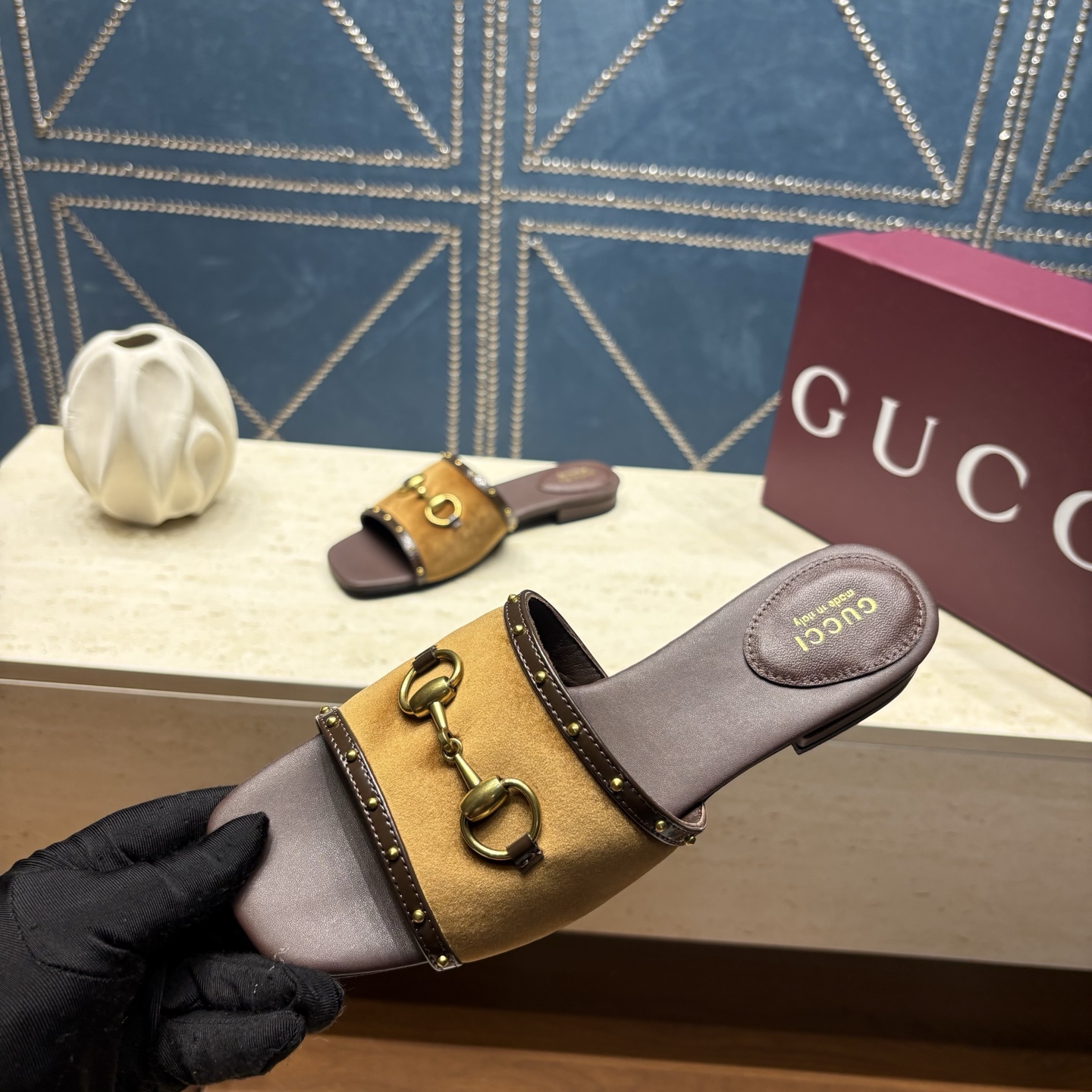 Gucci Women Shoes