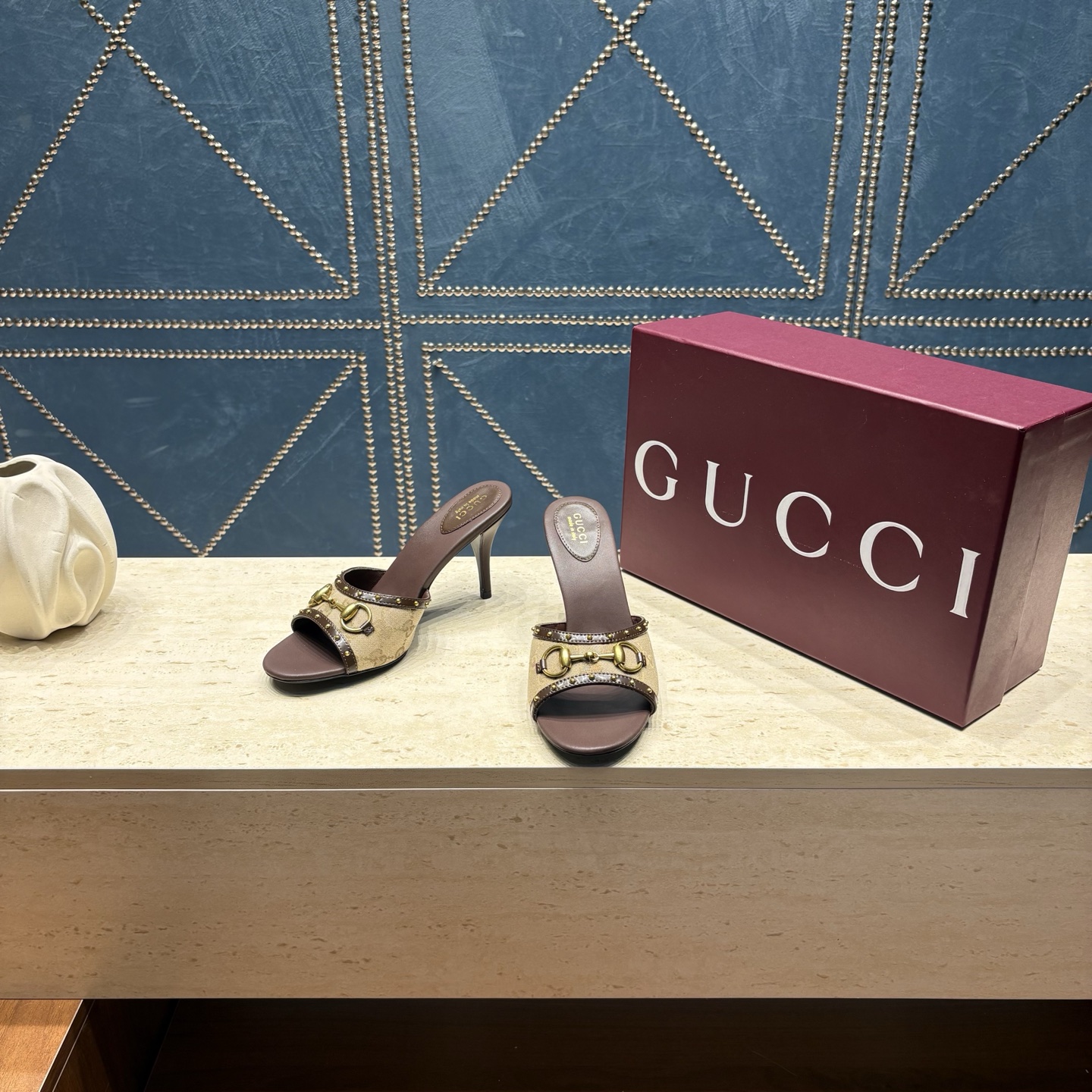 Gucci Women Shoes