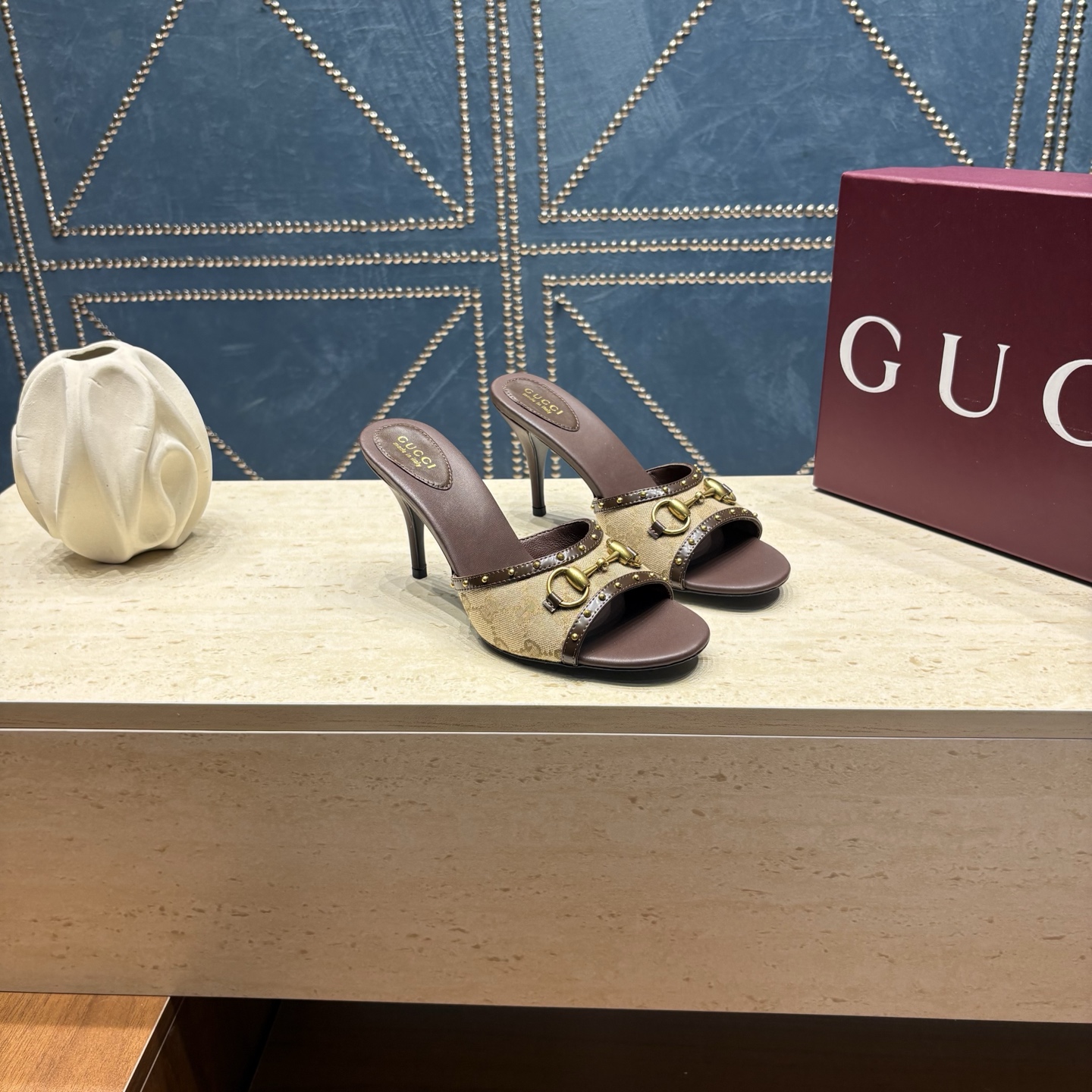 Gucci Women Shoes