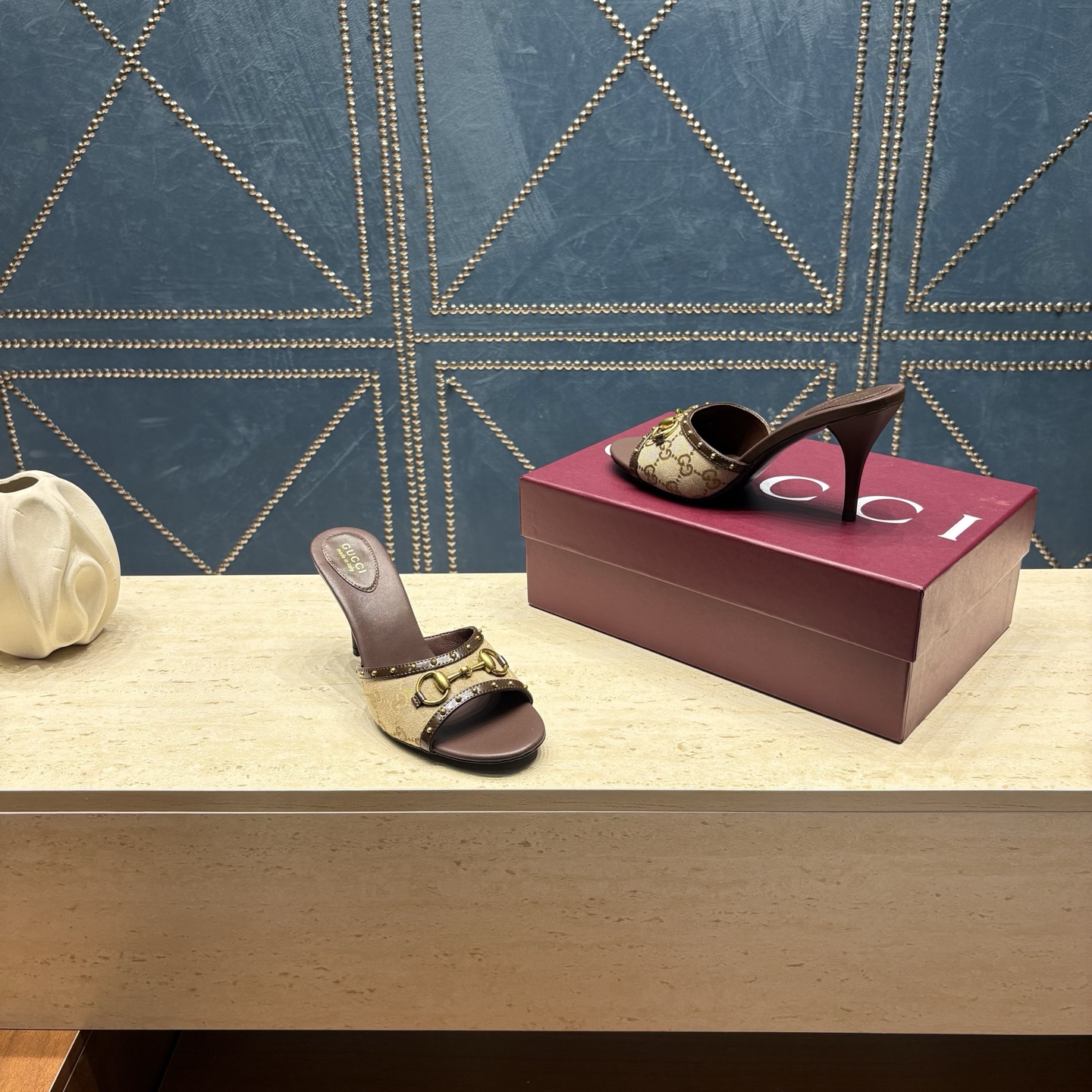 Gucci Women Shoes