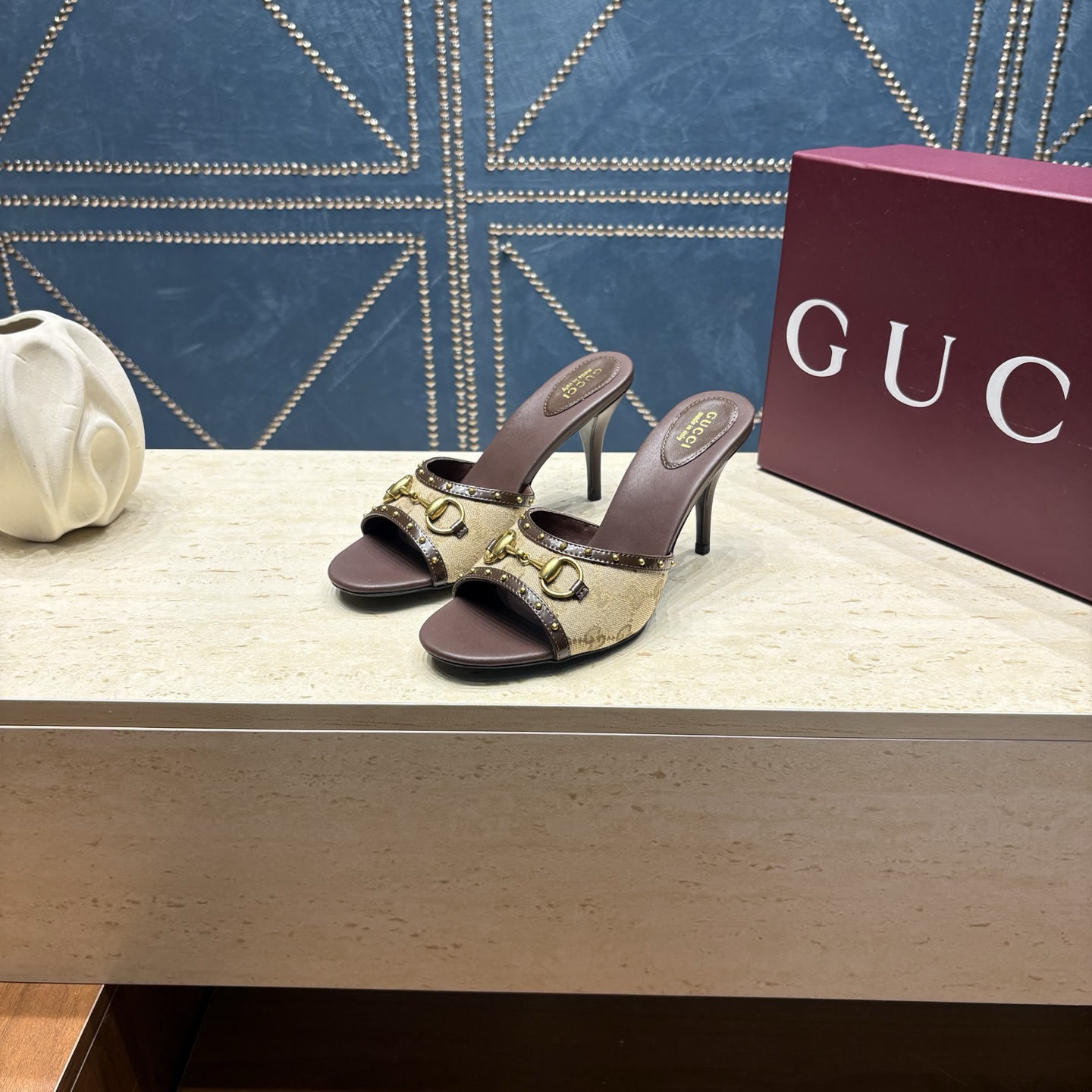 Gucci Women Shoes