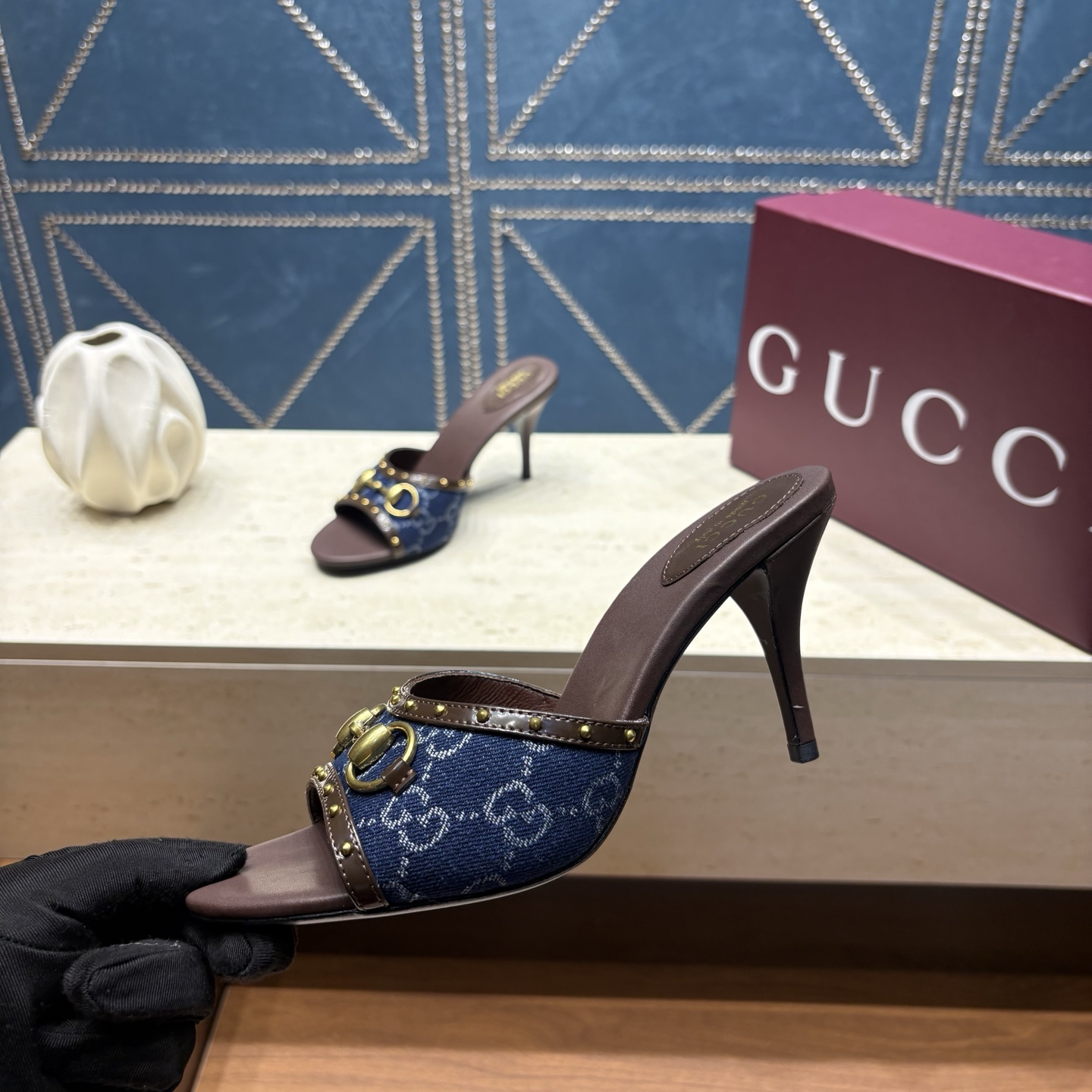 Gucci Women Shoes
