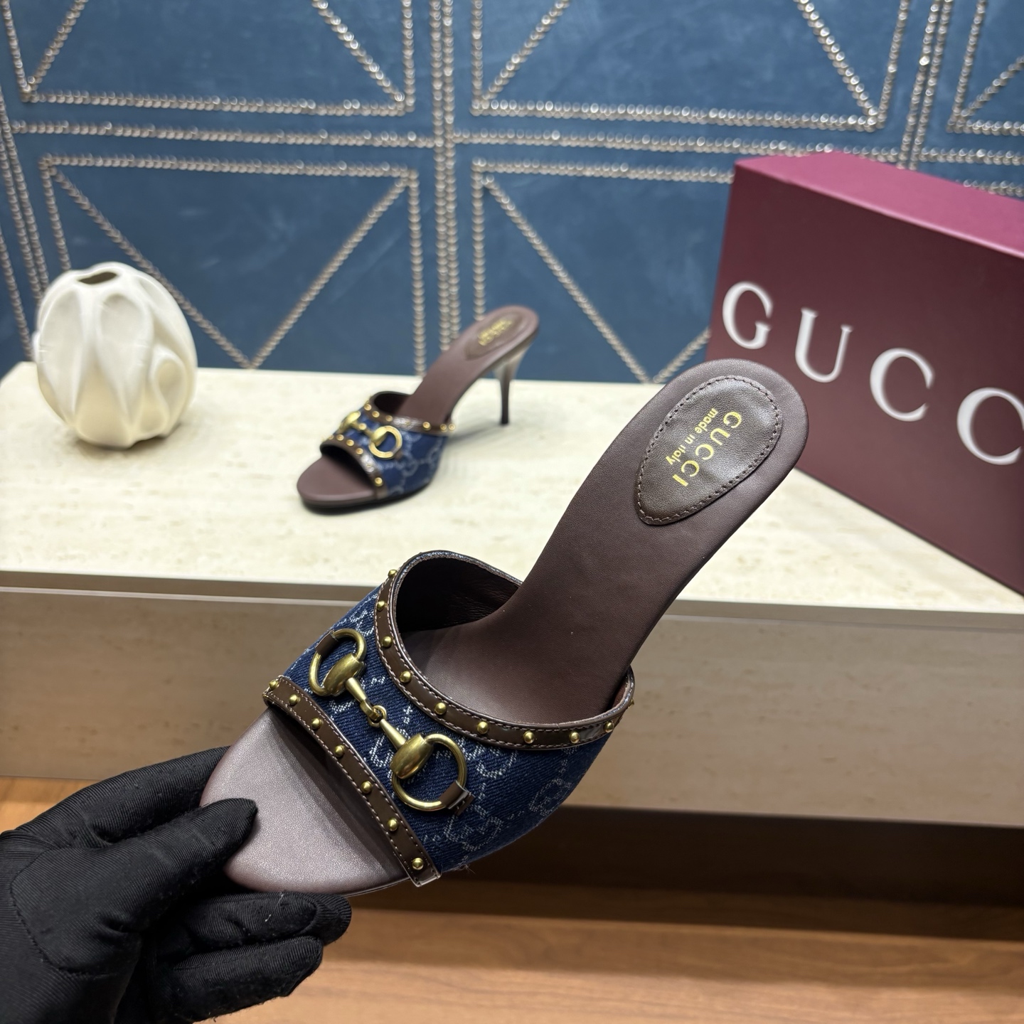 Gucci Women Shoes