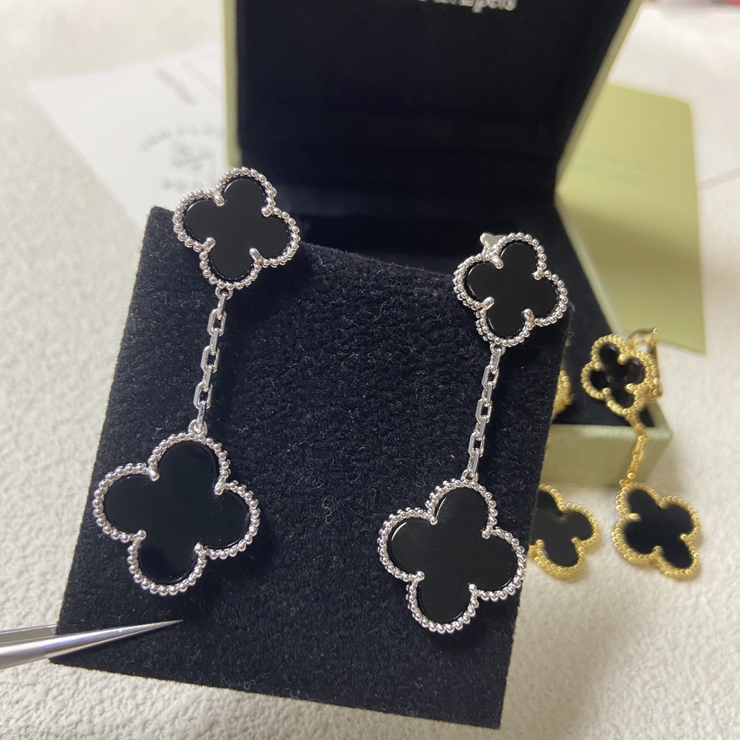 👑美弊了😘V@n 梵克雅宝四叶草双花红玛瑙耳拍最新款🍀电镀厚金✨超强保色❤️做工精致 爆款🔥 爆款🔥实拍