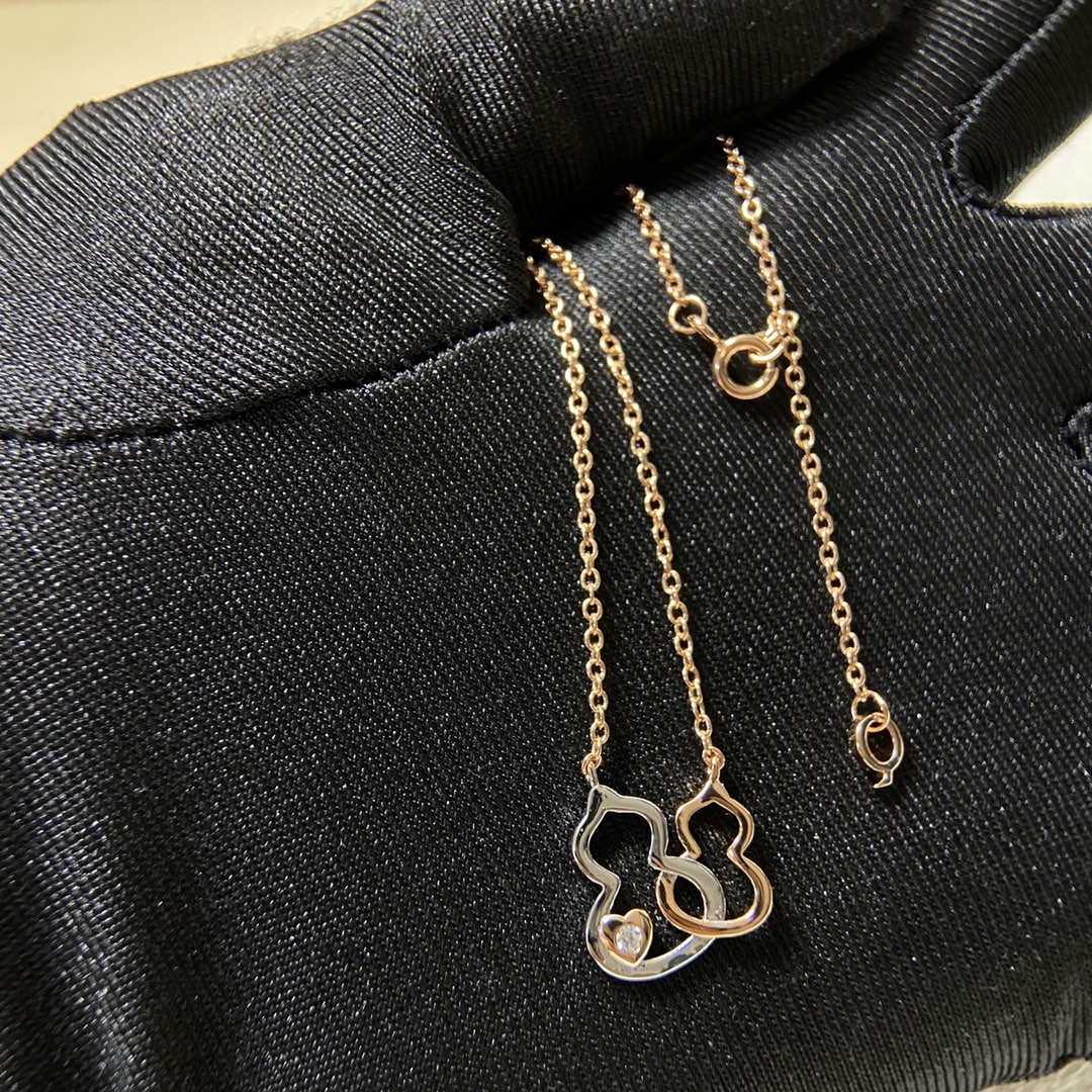 ¥108 麒麟项链 新品爱心镂空分色双葫芦项链 