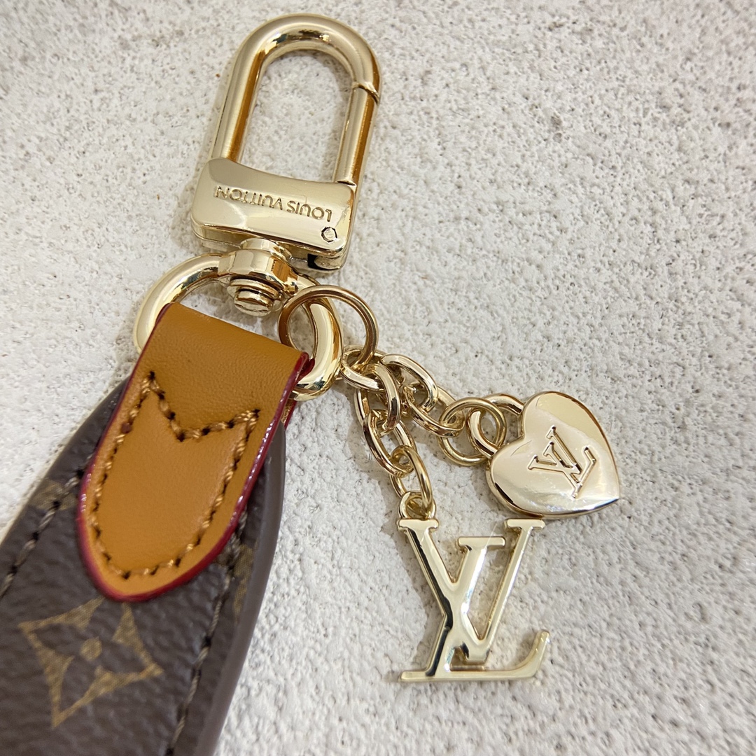 ¥108 Lv钥匙扣 新品老花钥匙扣 