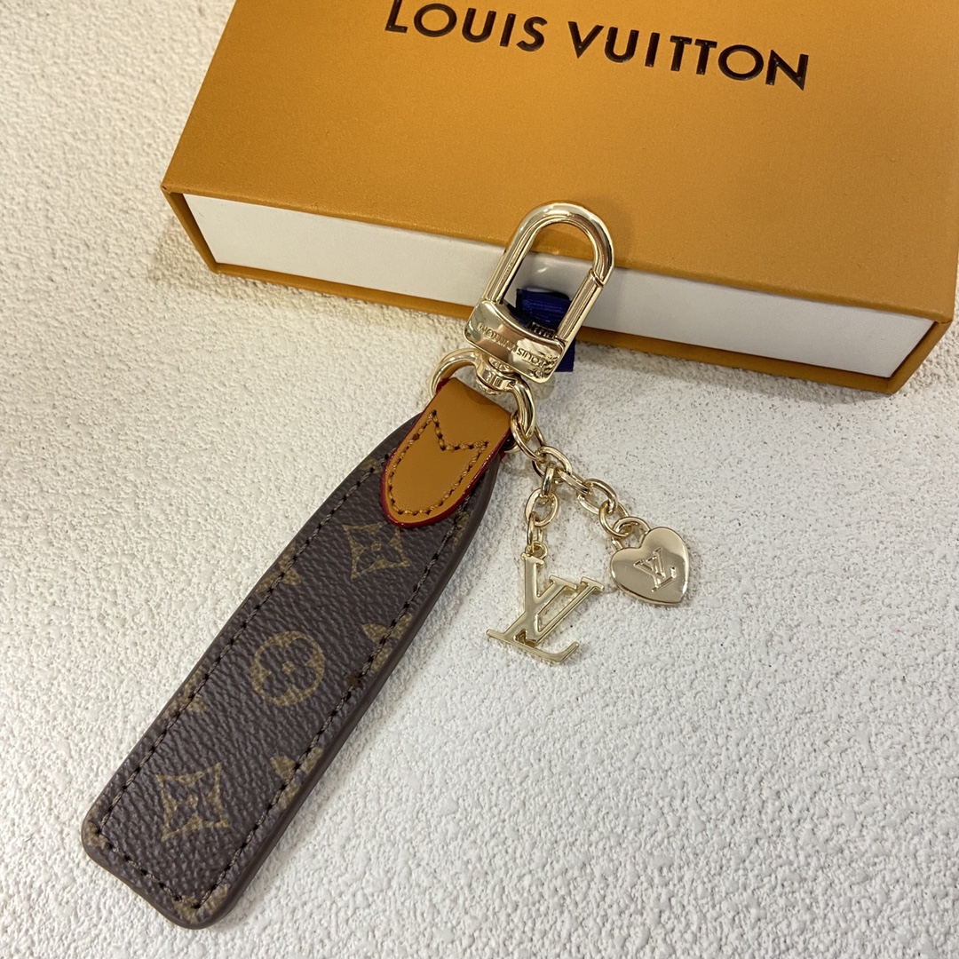 ¥108 Lv钥匙扣 新品老花钥匙扣 
