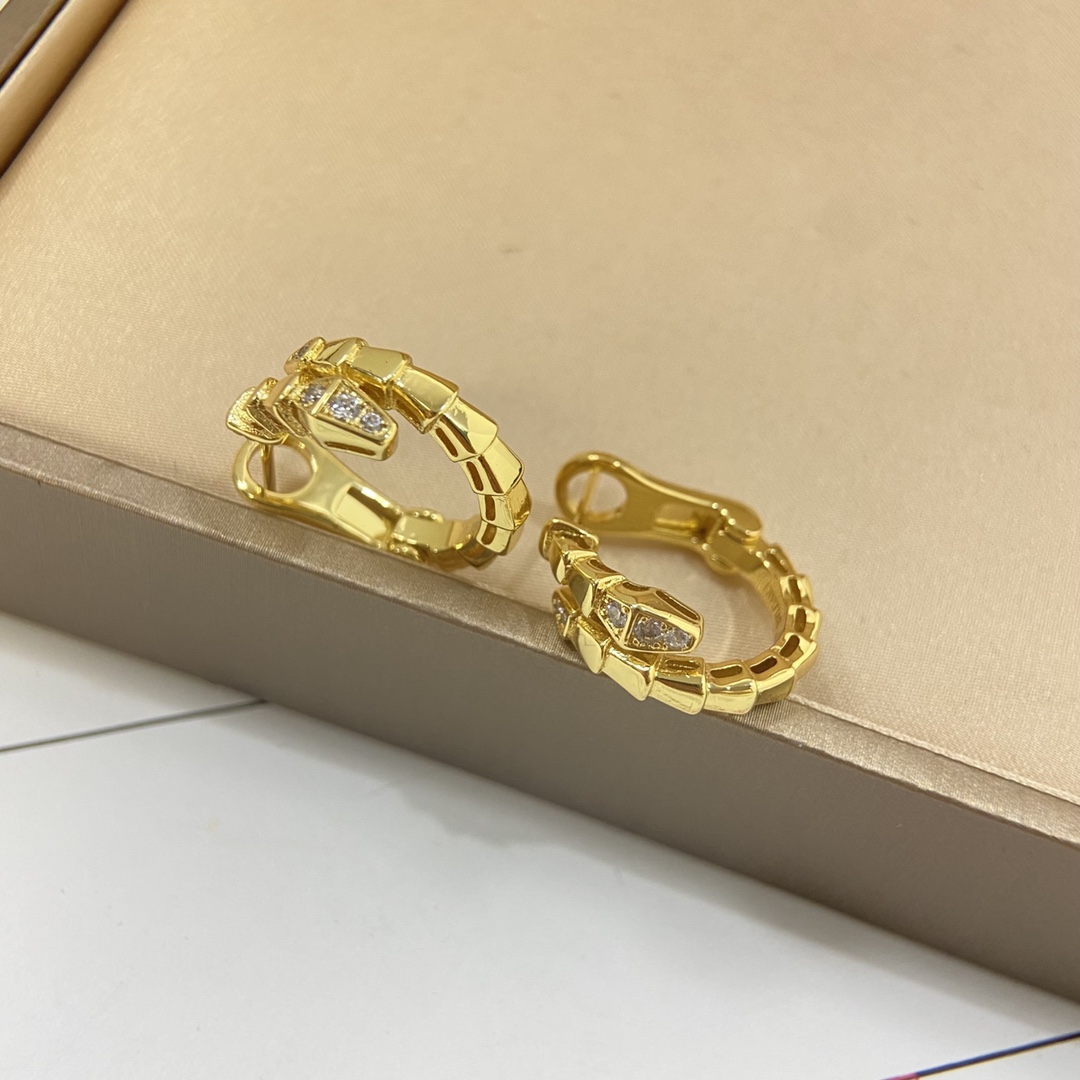 ¥118 宝格丽耳拍 新品头尾钻蛇耳拍 